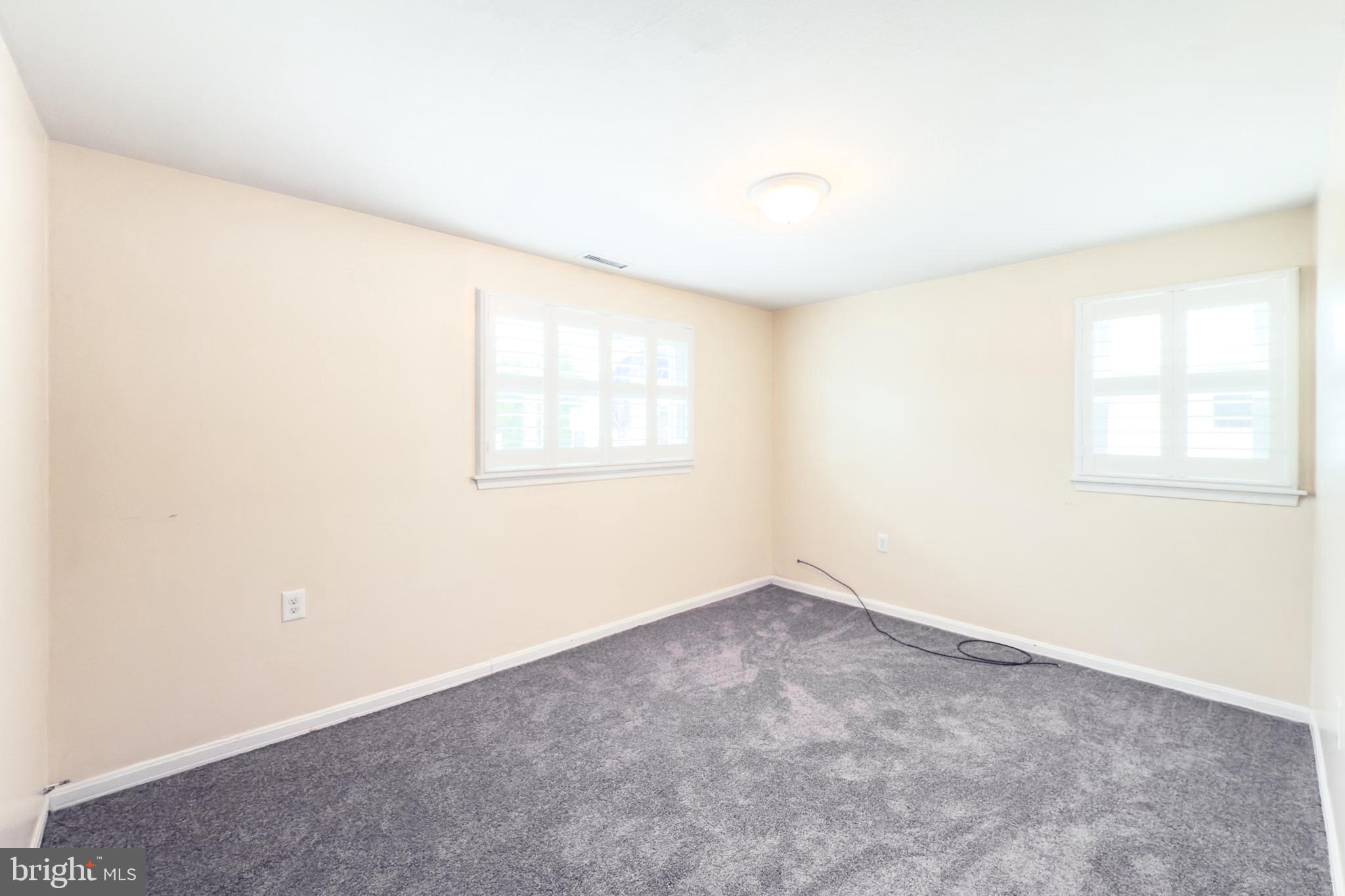 ELKTON HEIGHTS - Residential Lease