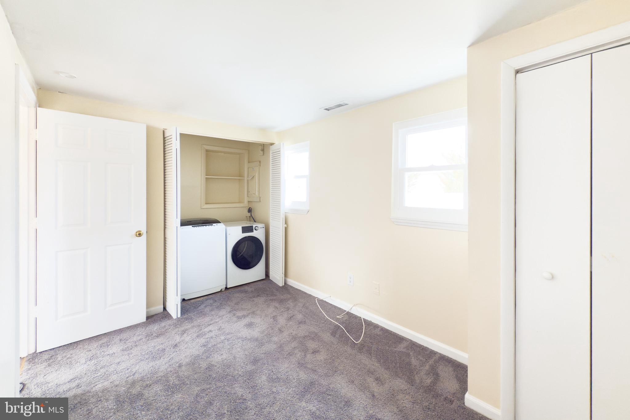 ELKTON HEIGHTS - Residential Lease