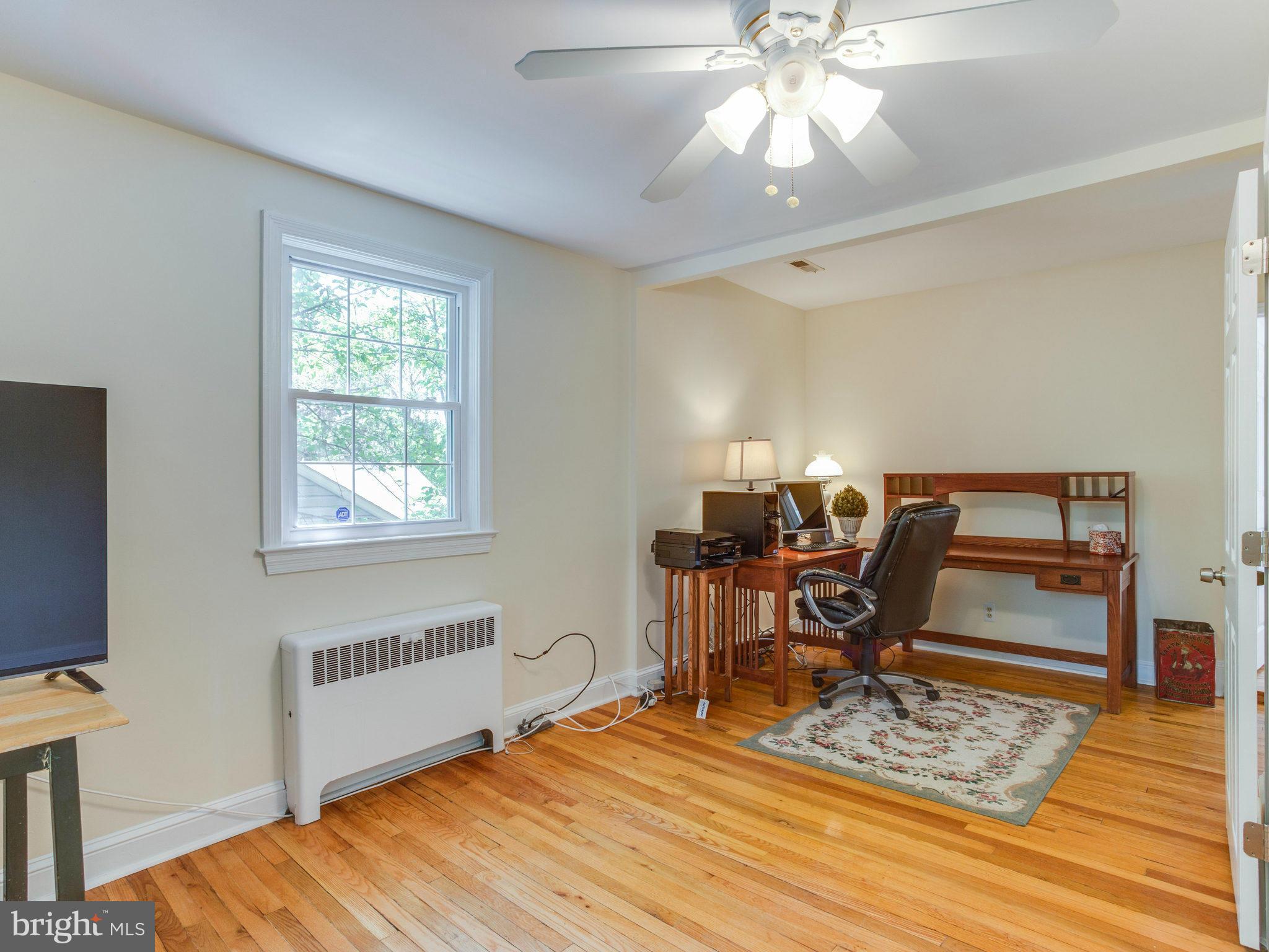 LEEWAY HEIGHTS - Residential