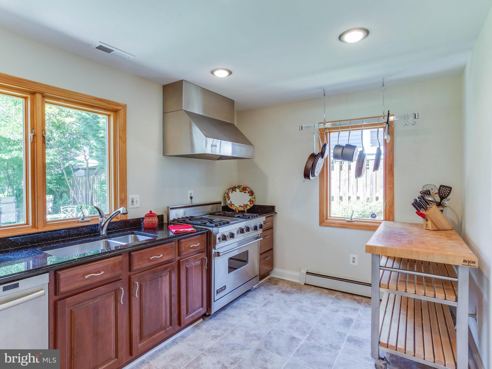 LEEWAY HEIGHTS - Residential