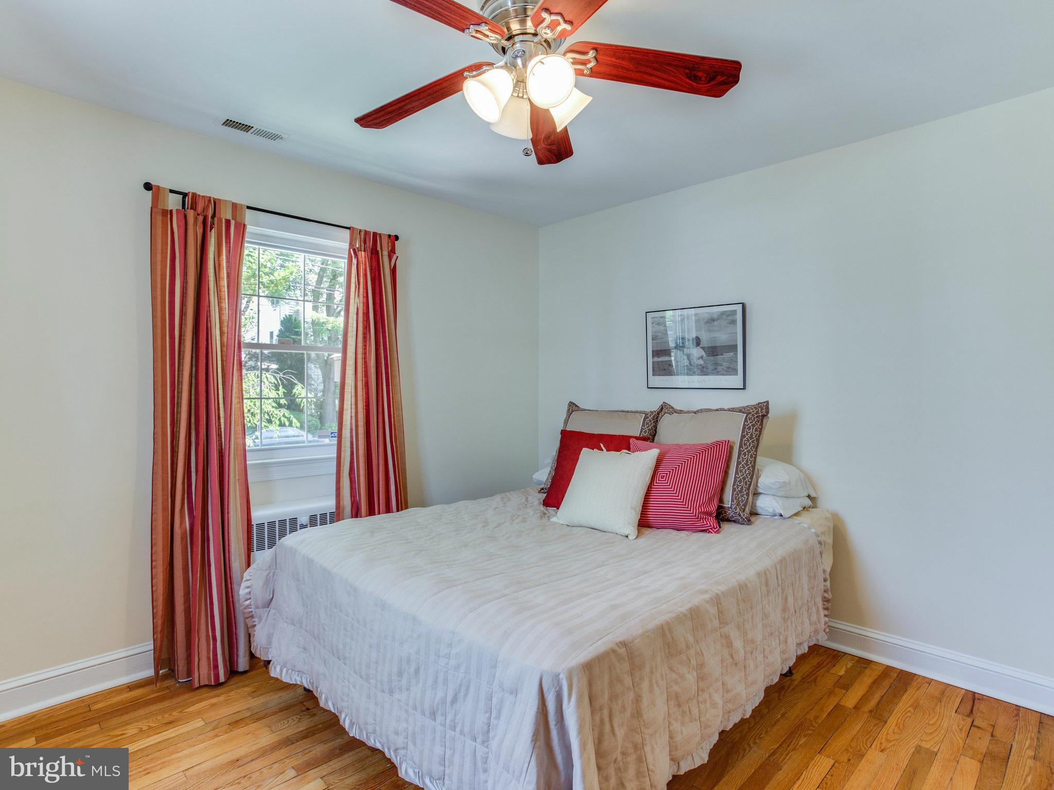 LEEWAY HEIGHTS - Residential