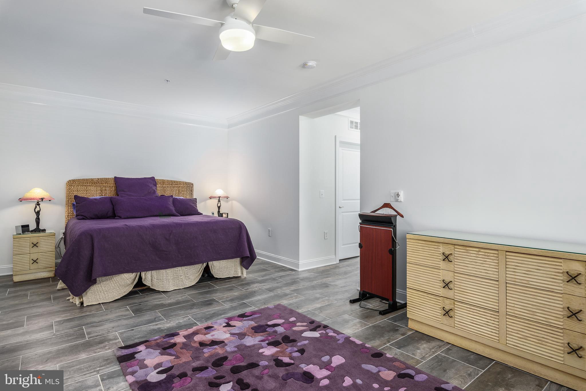 REGENCY AT ASHBURN - Residential