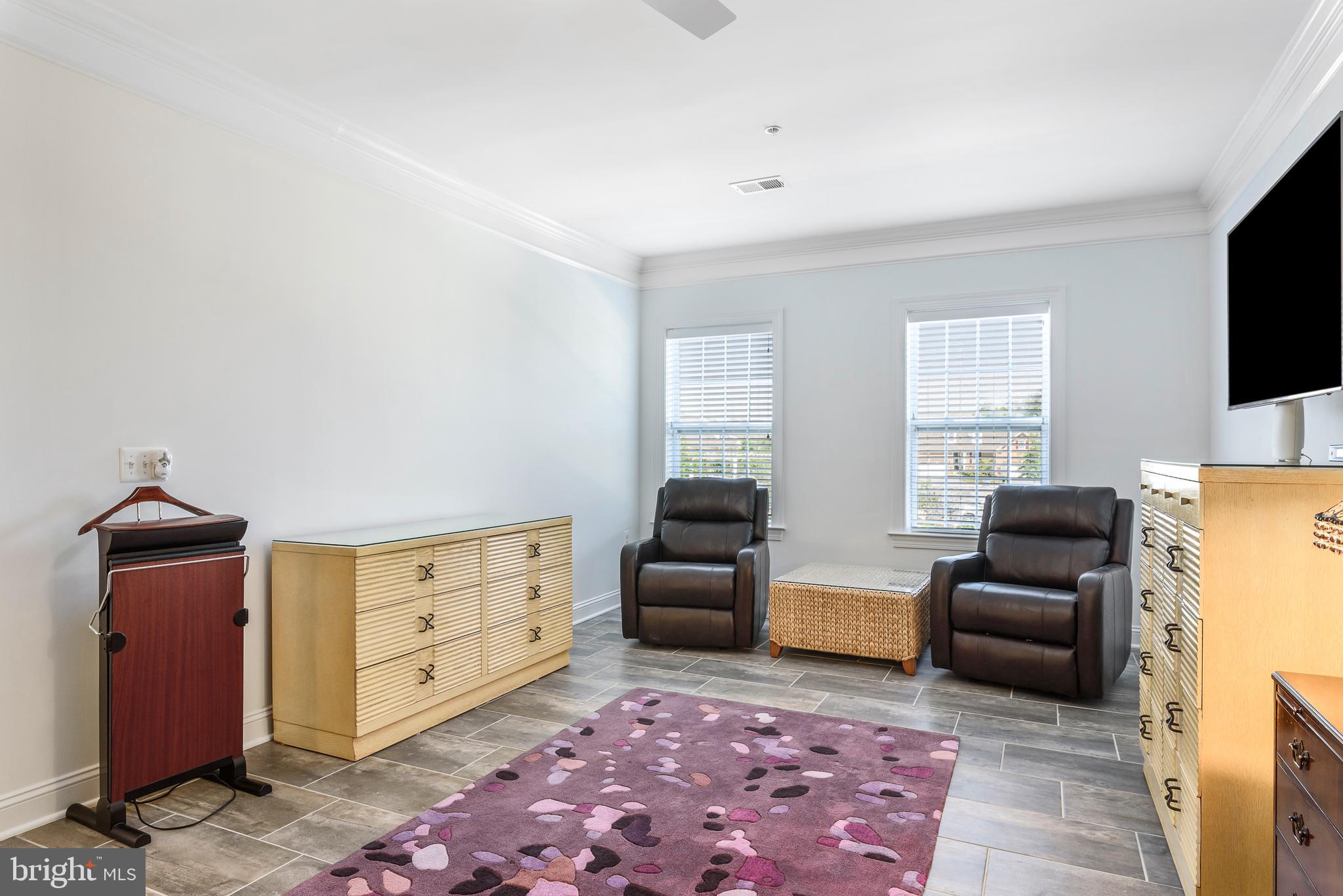 REGENCY AT ASHBURN - Residential