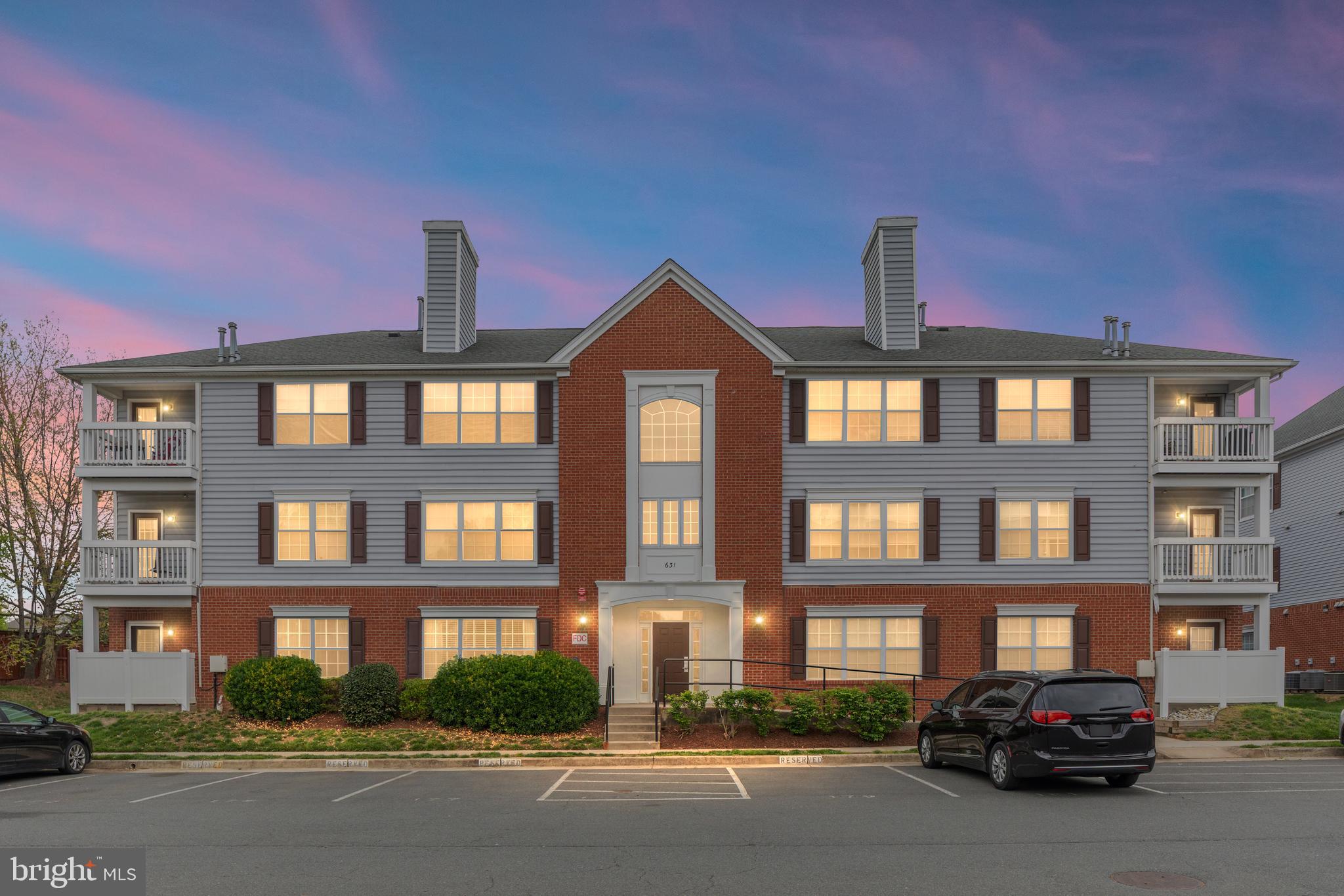 LEESBURG GATEWAY II - Residential