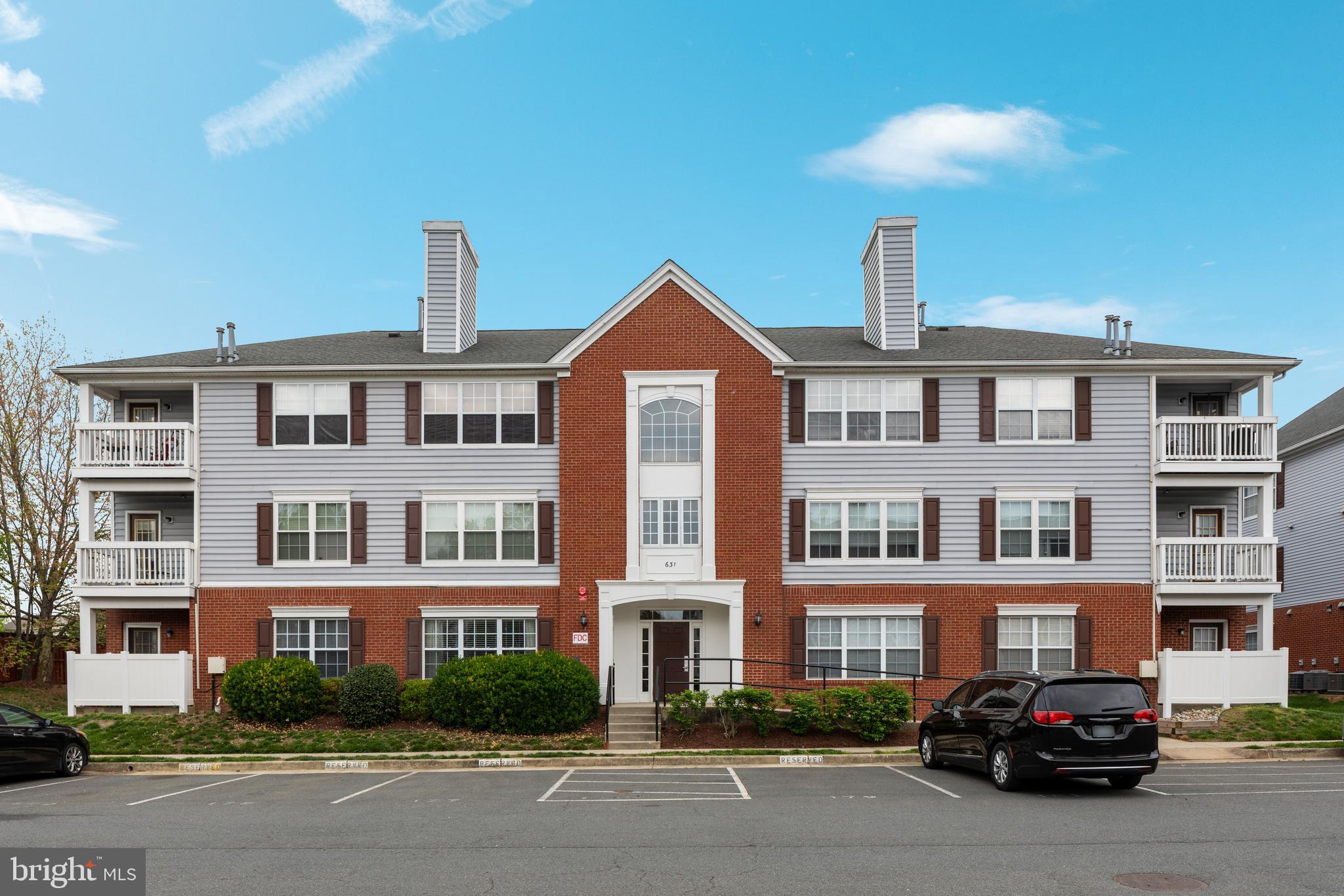 LEESBURG GATEWAY II - Residential