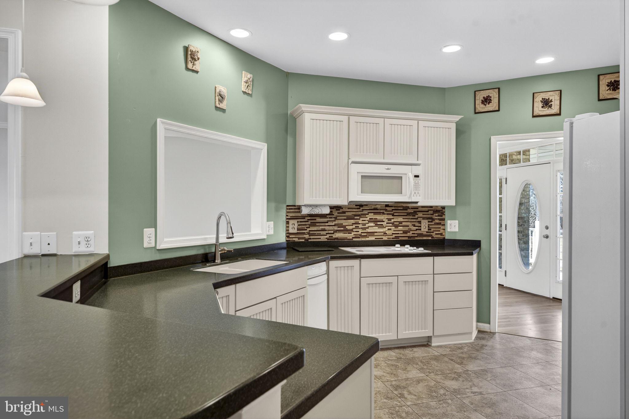 SOUTHALL MEADOWS - Residential