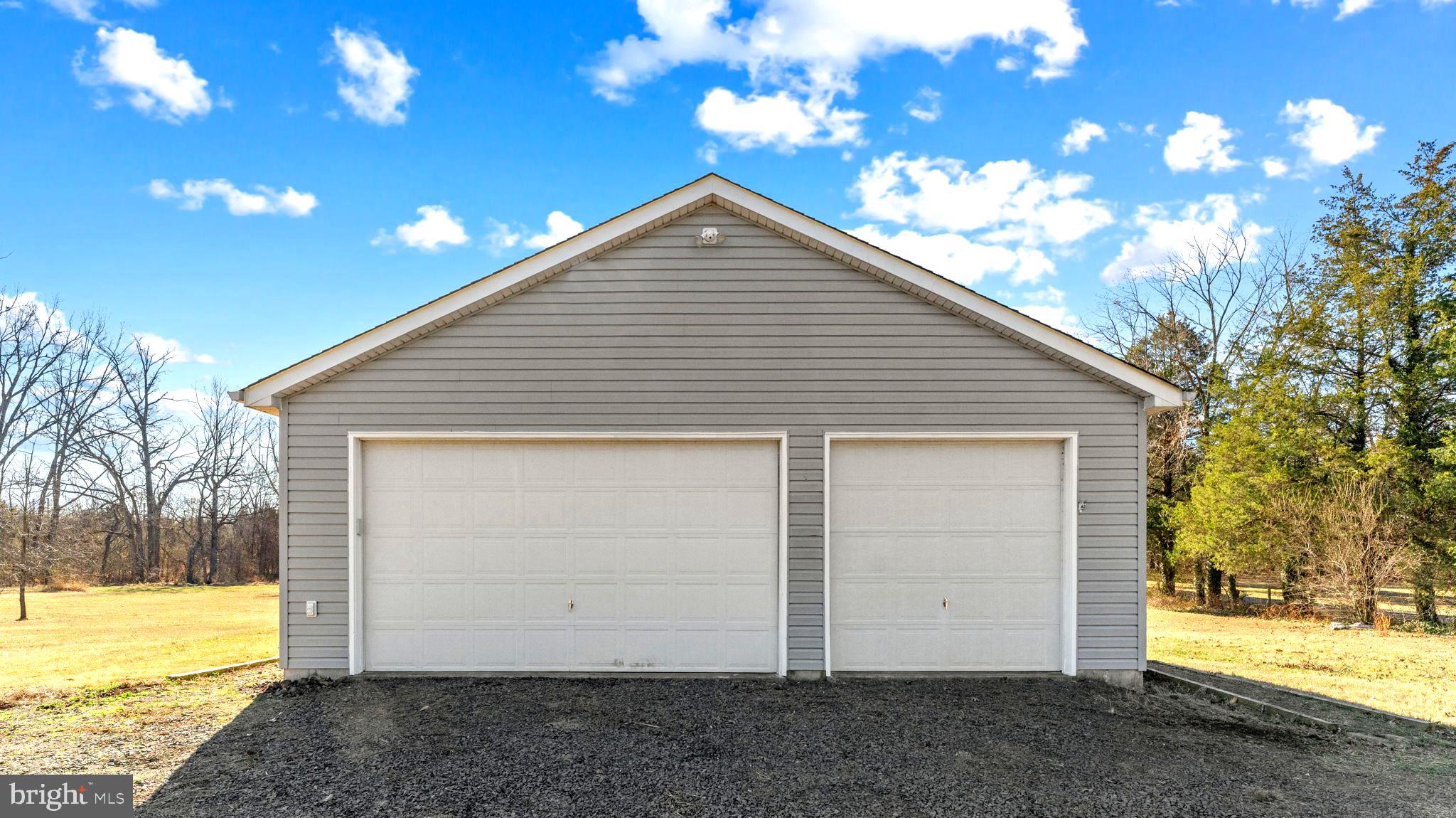 SOUTHALL MEADOWS - Residential