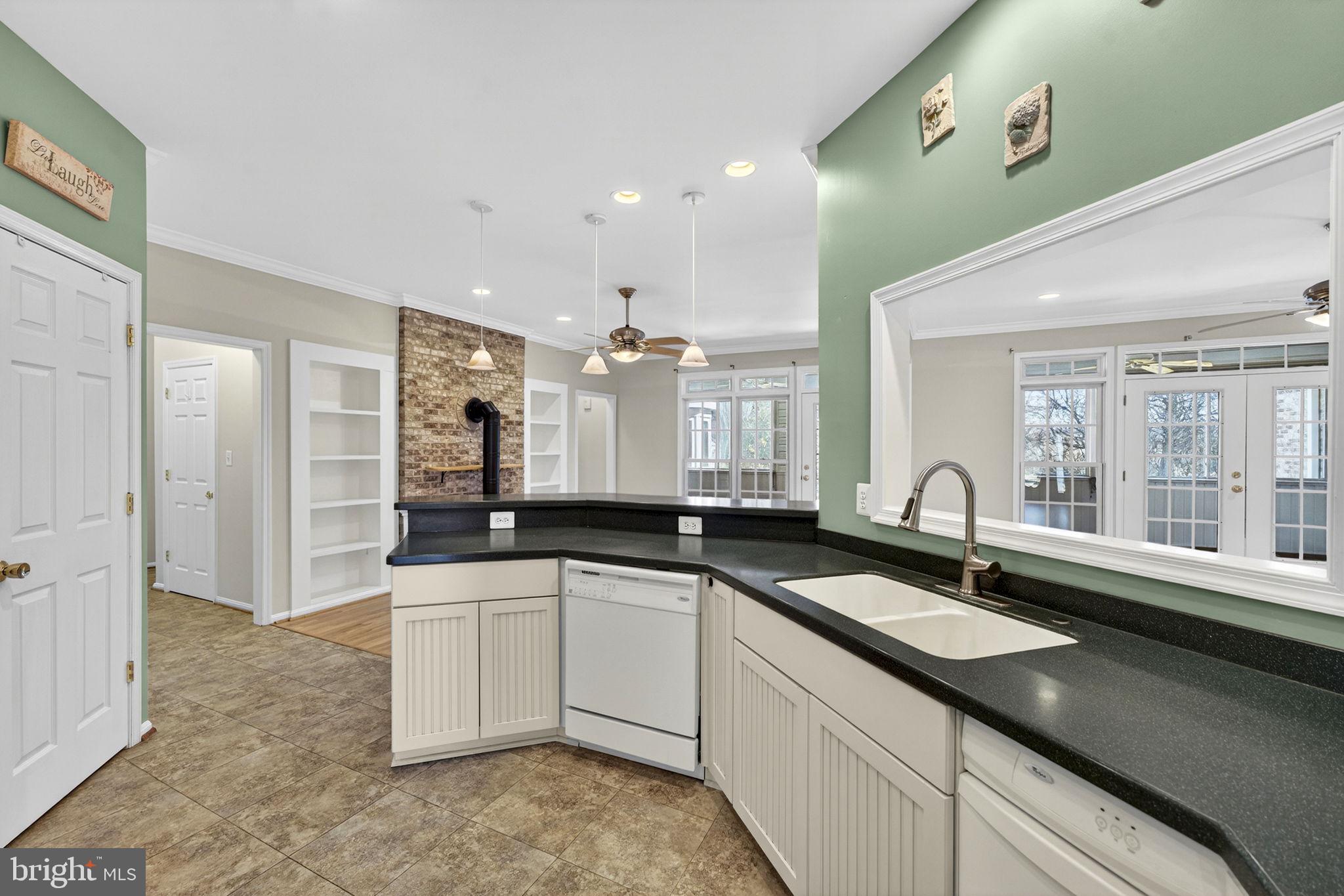 SOUTHALL MEADOWS - Residential