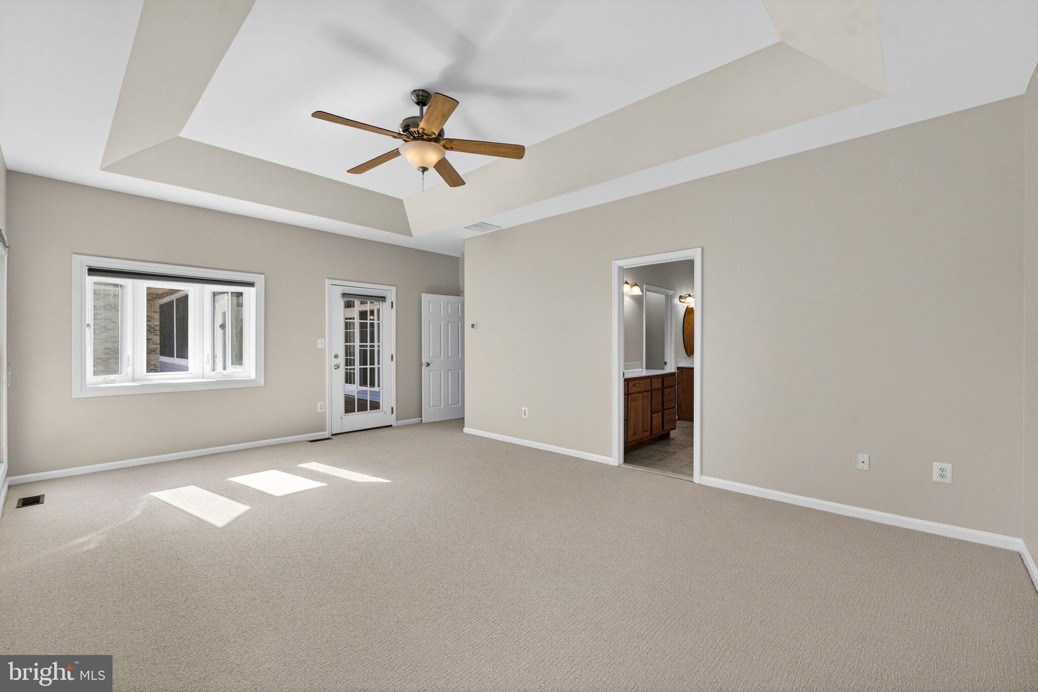 SOUTHALL MEADOWS - Residential