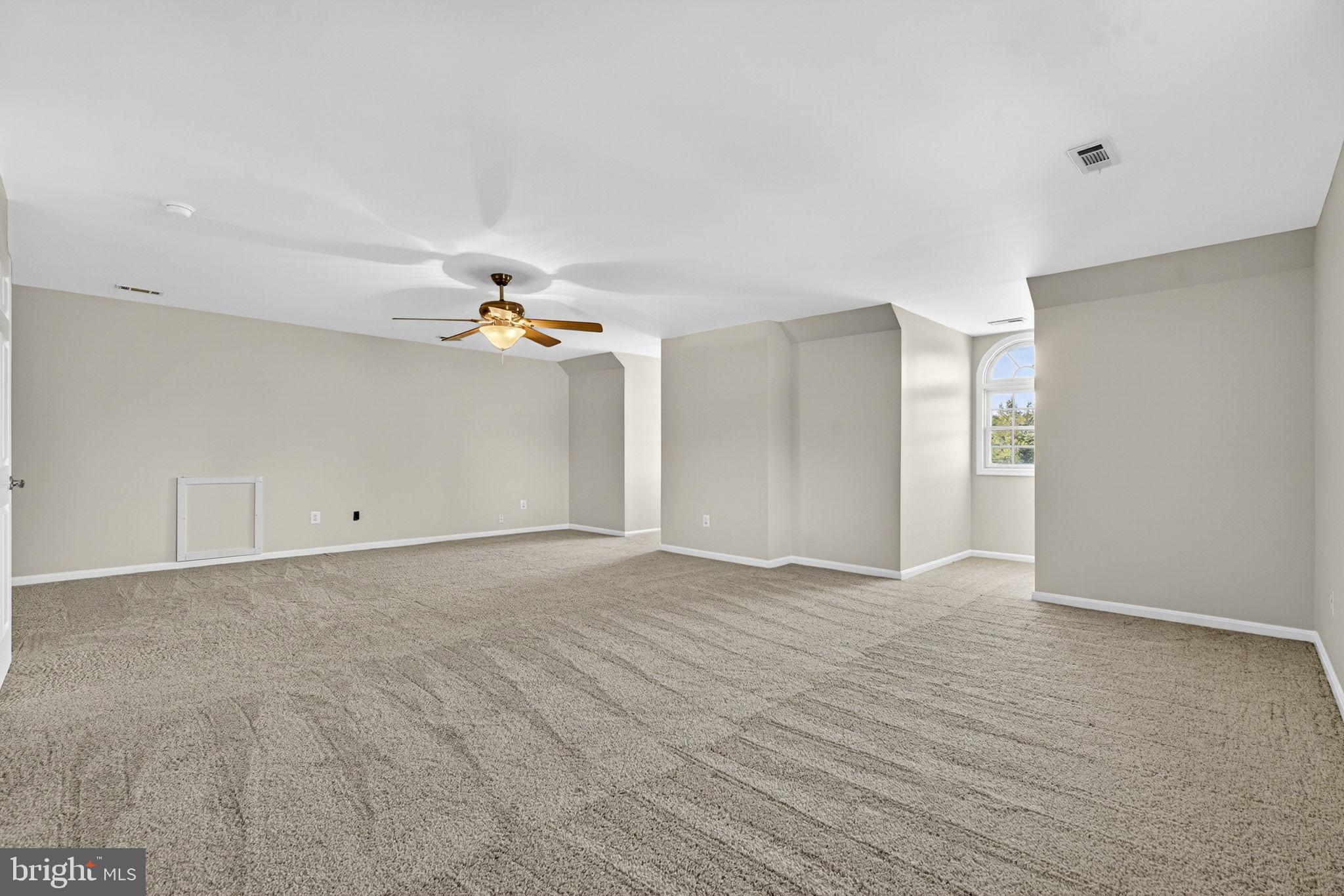 SOUTHALL MEADOWS - Residential