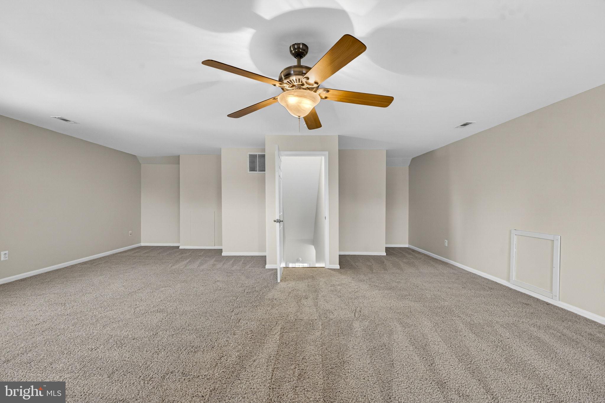 SOUTHALL MEADOWS - Residential