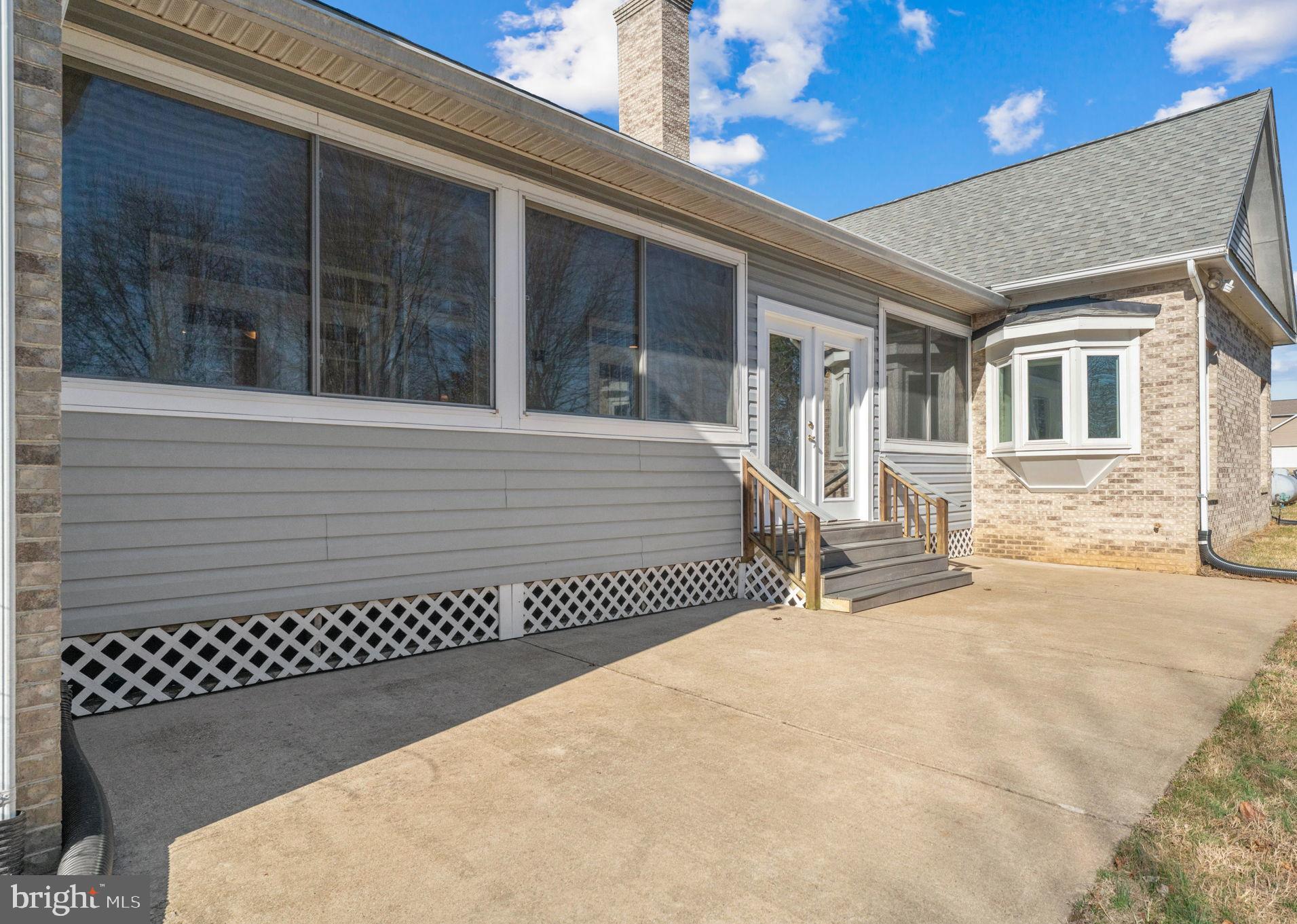 SOUTHALL MEADOWS - Residential