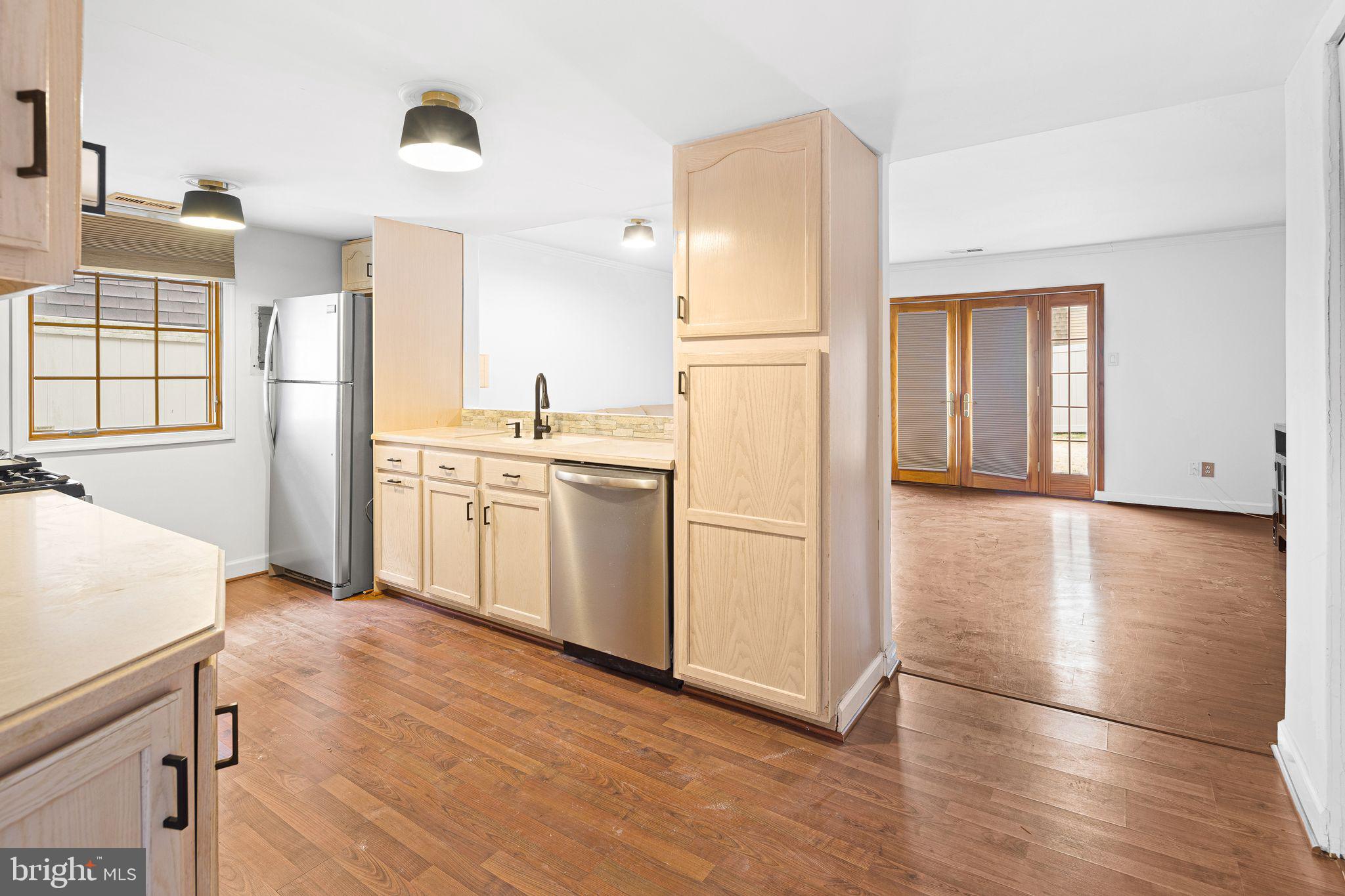 BUSTLETON - Residential