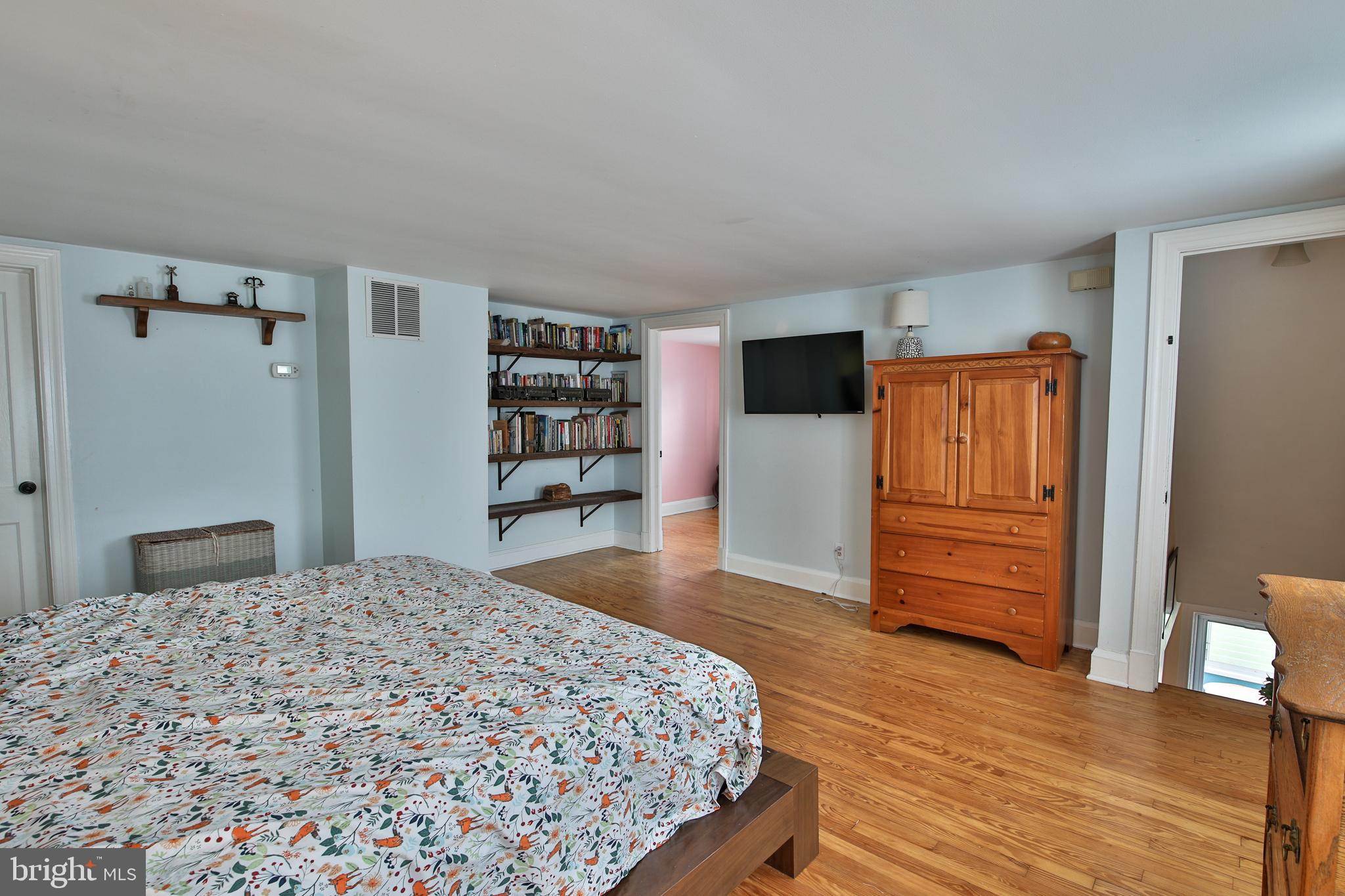 LINTHICUM - Residential