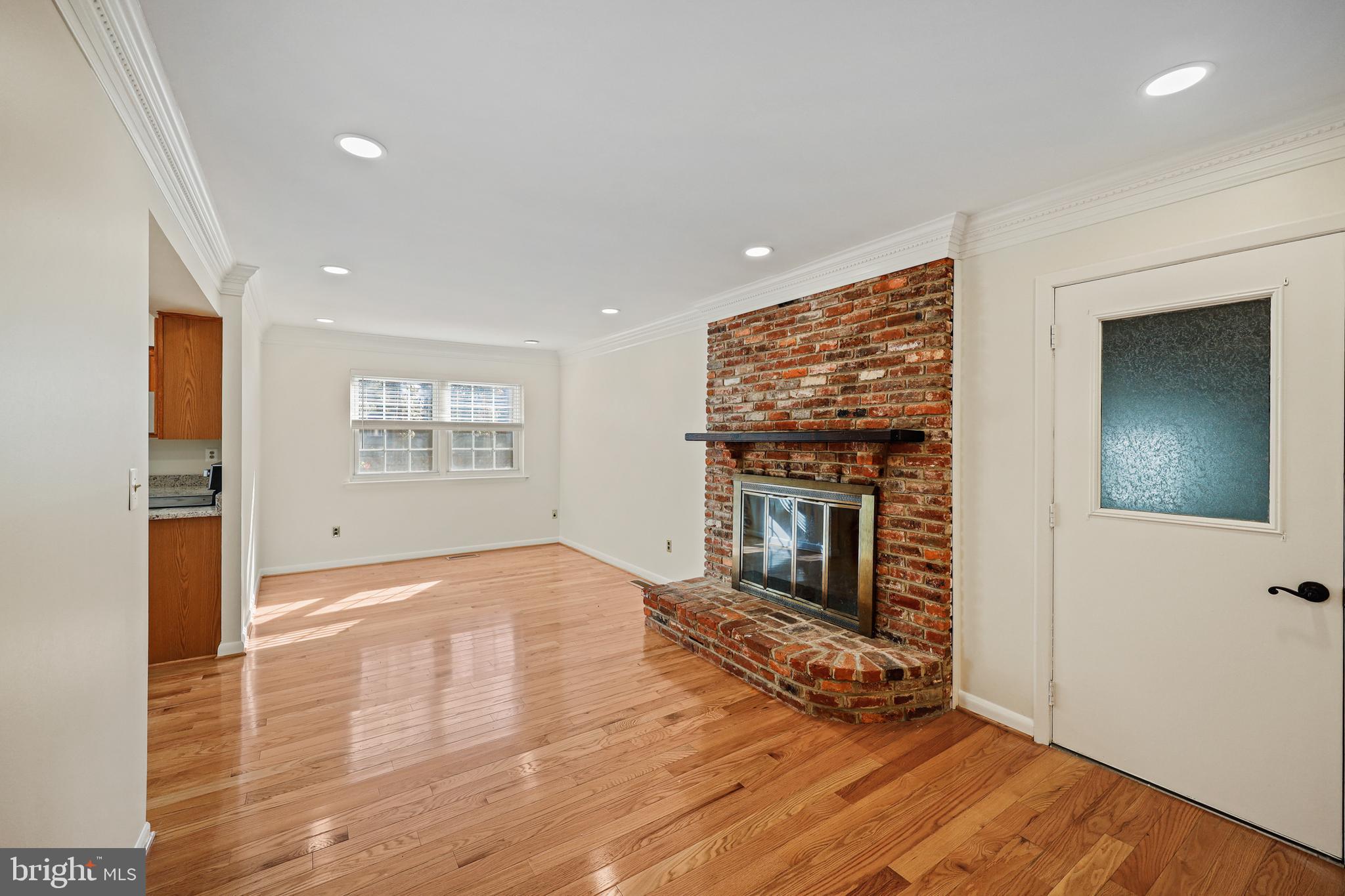 HOLLYWOOD ON SEVERN - Residential Lease