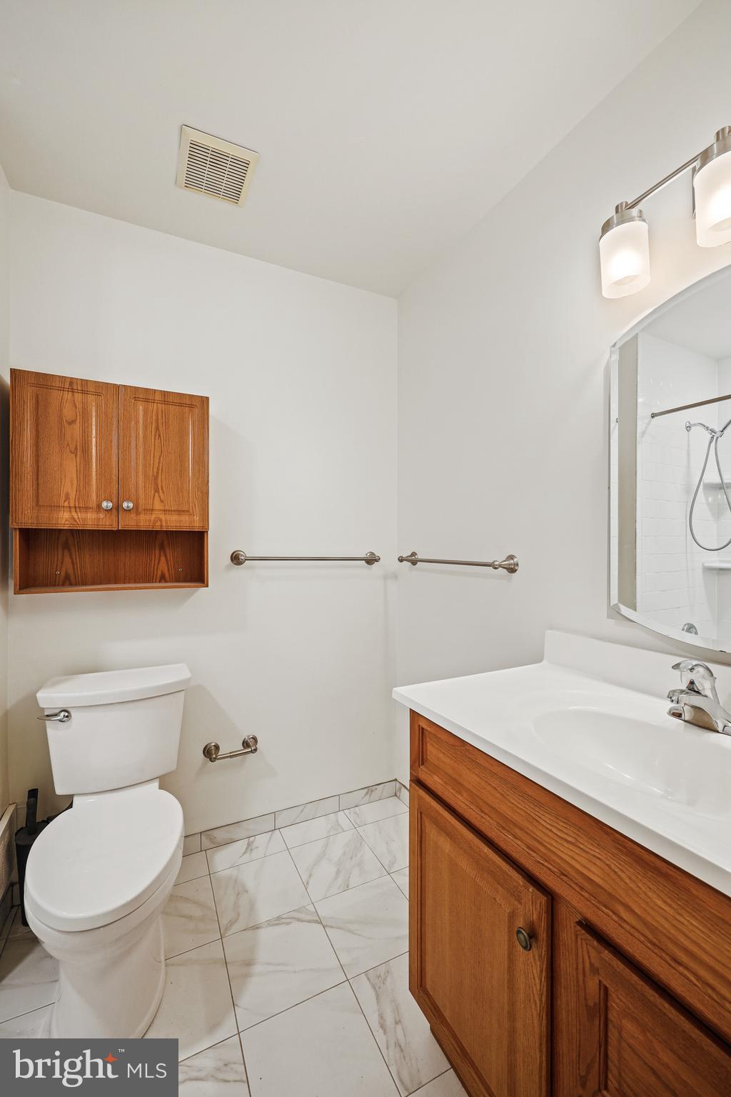 HOLLYWOOD ON SEVERN - Residential Lease