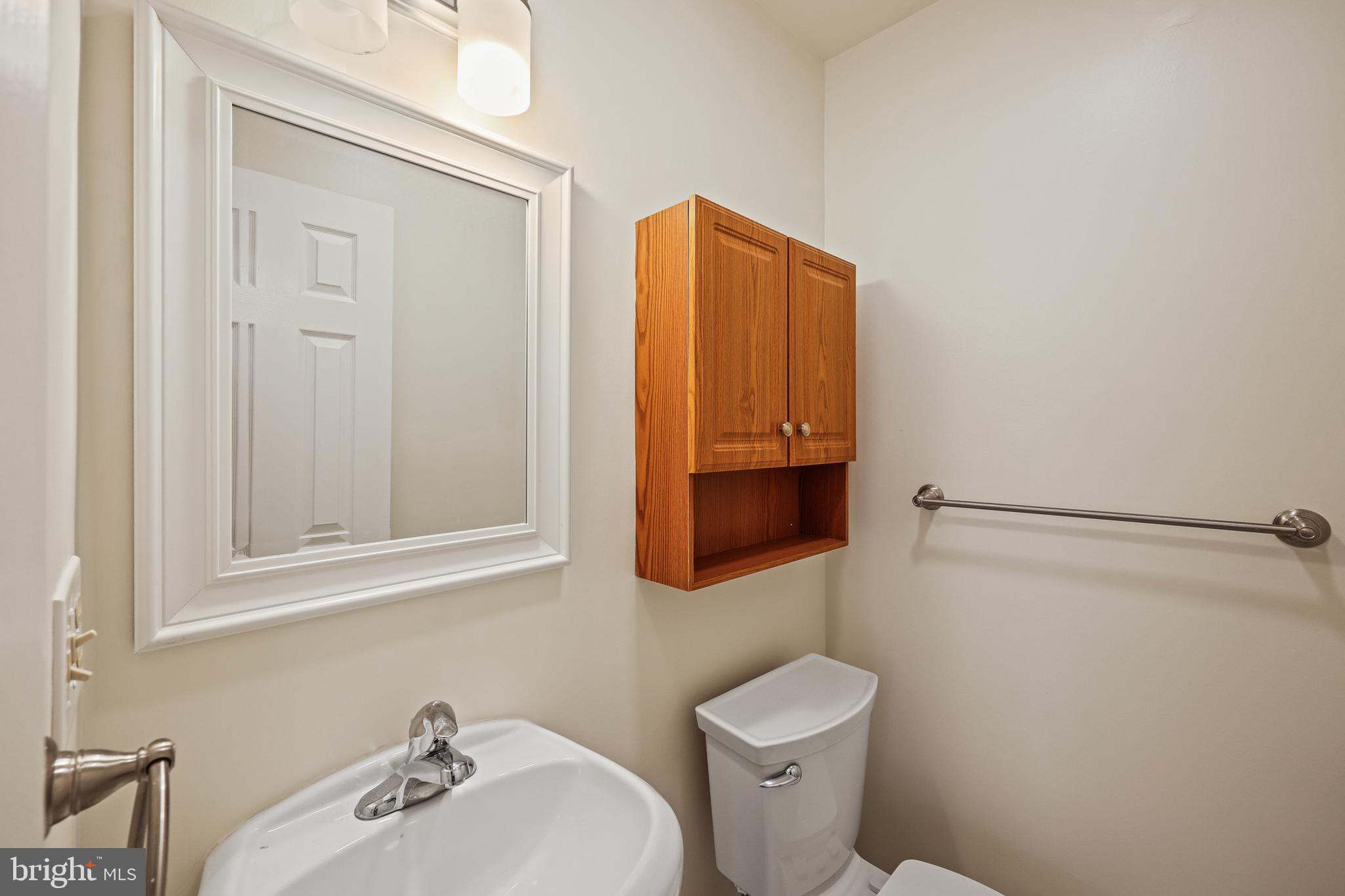 HOLLYWOOD ON SEVERN - Residential Lease