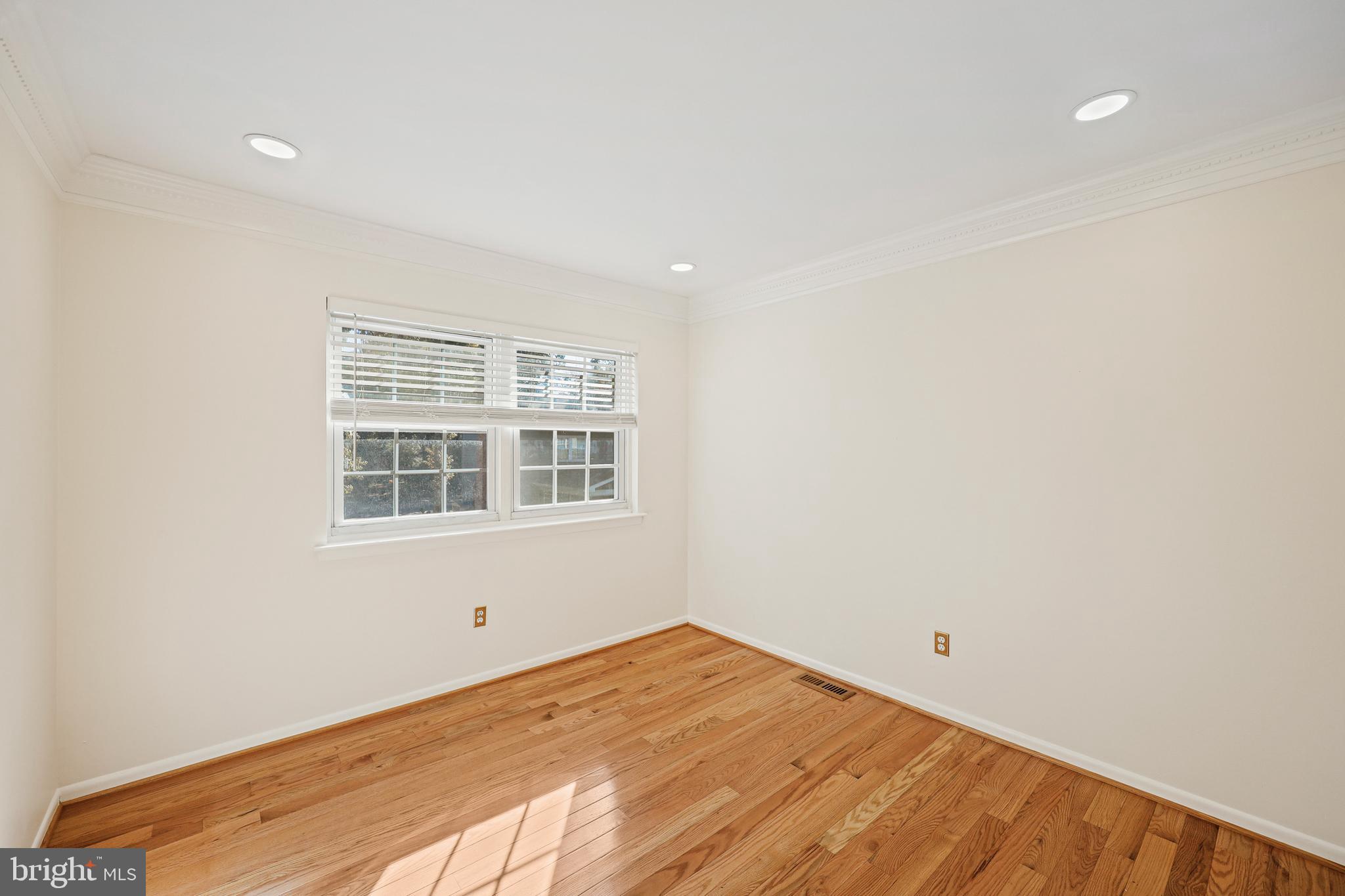 HOLLYWOOD ON SEVERN - Residential Lease