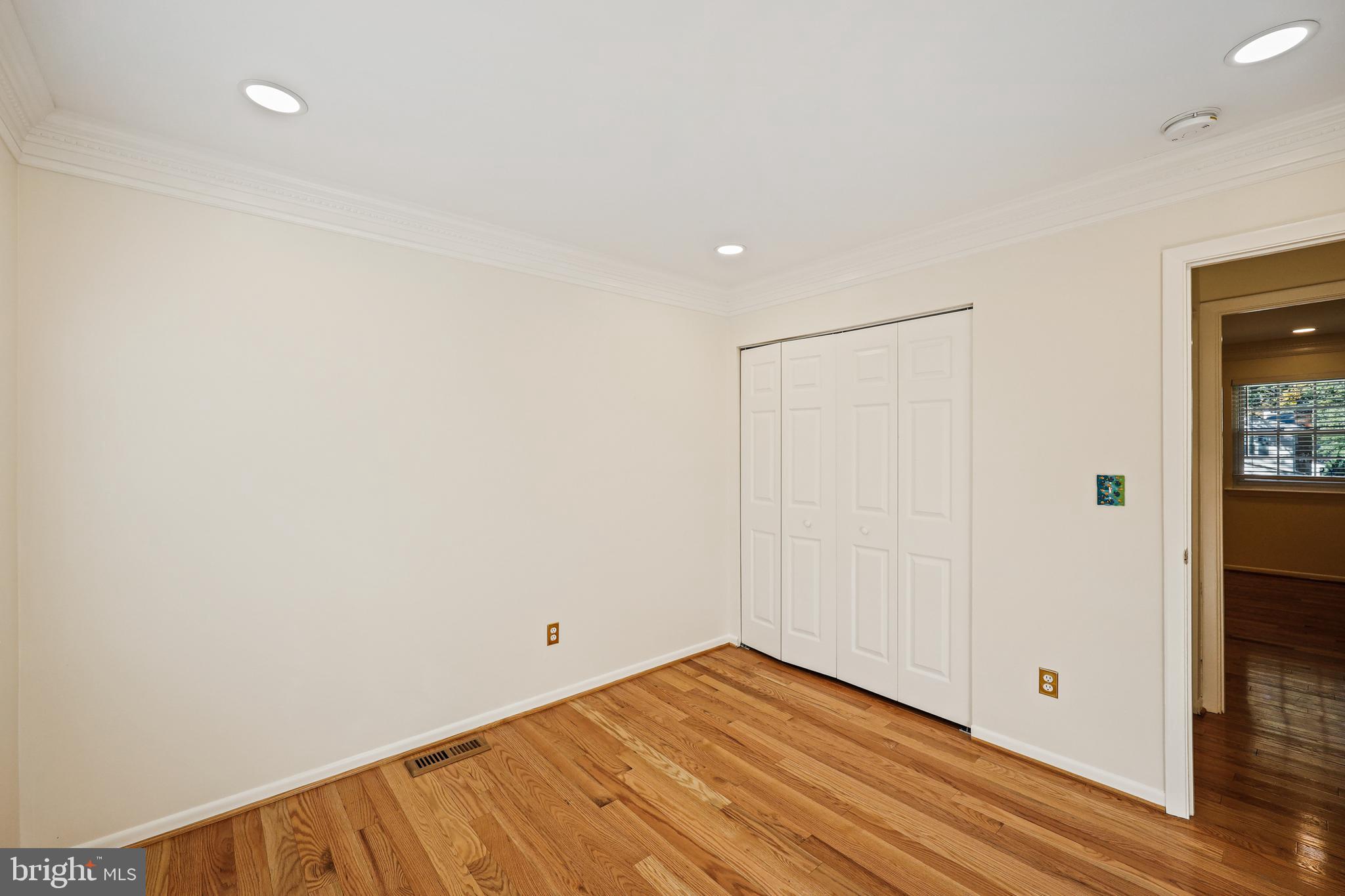 HOLLYWOOD ON SEVERN - Residential Lease