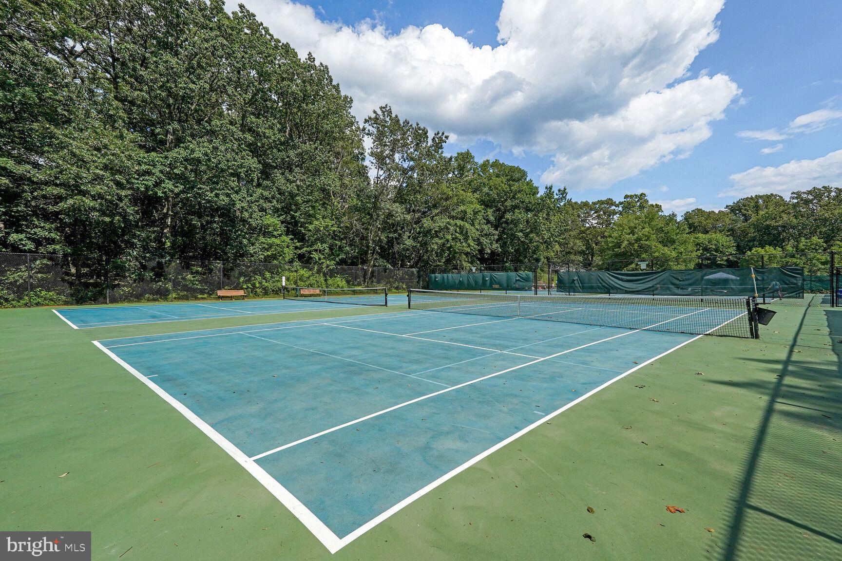 HILLCREST CLUSTER - Residential Lease