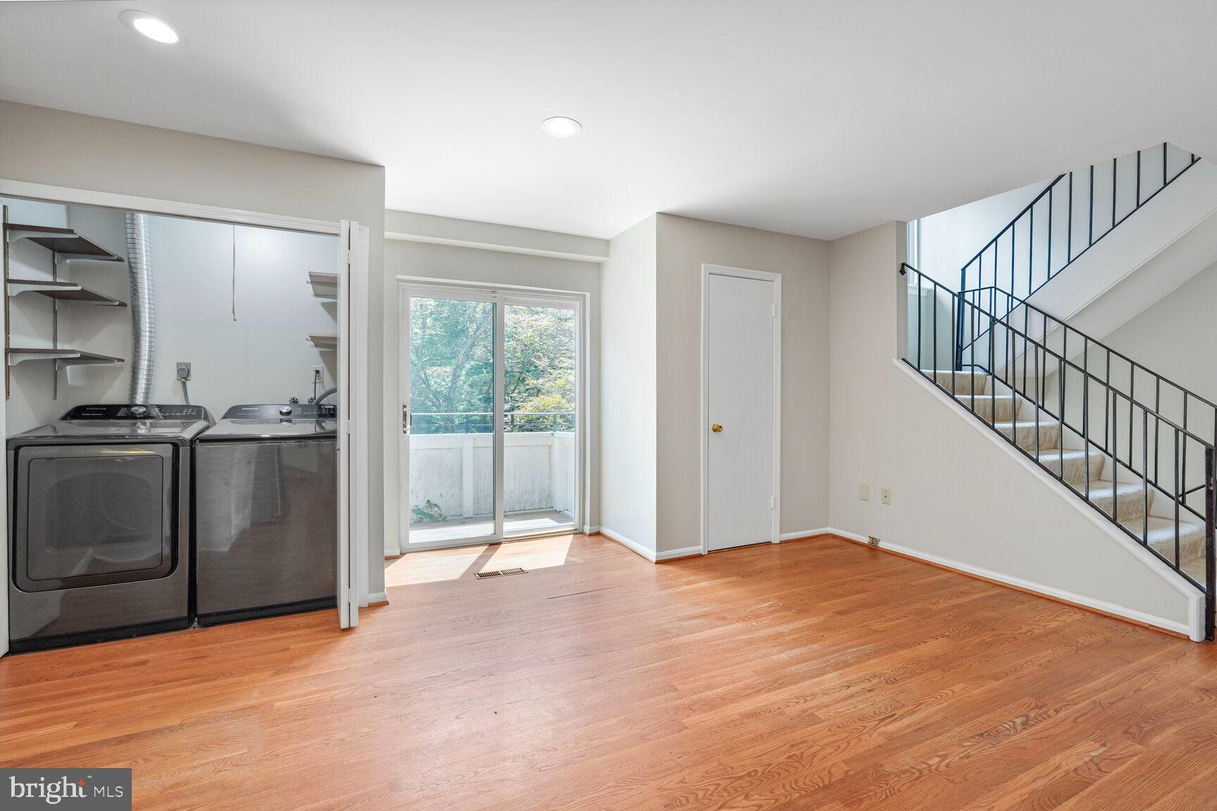 HILLCREST CLUSTER - Residential Lease