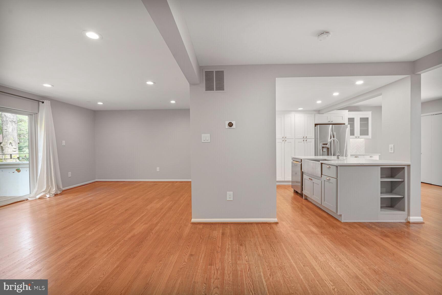 HILLCREST CLUSTER - Residential Lease