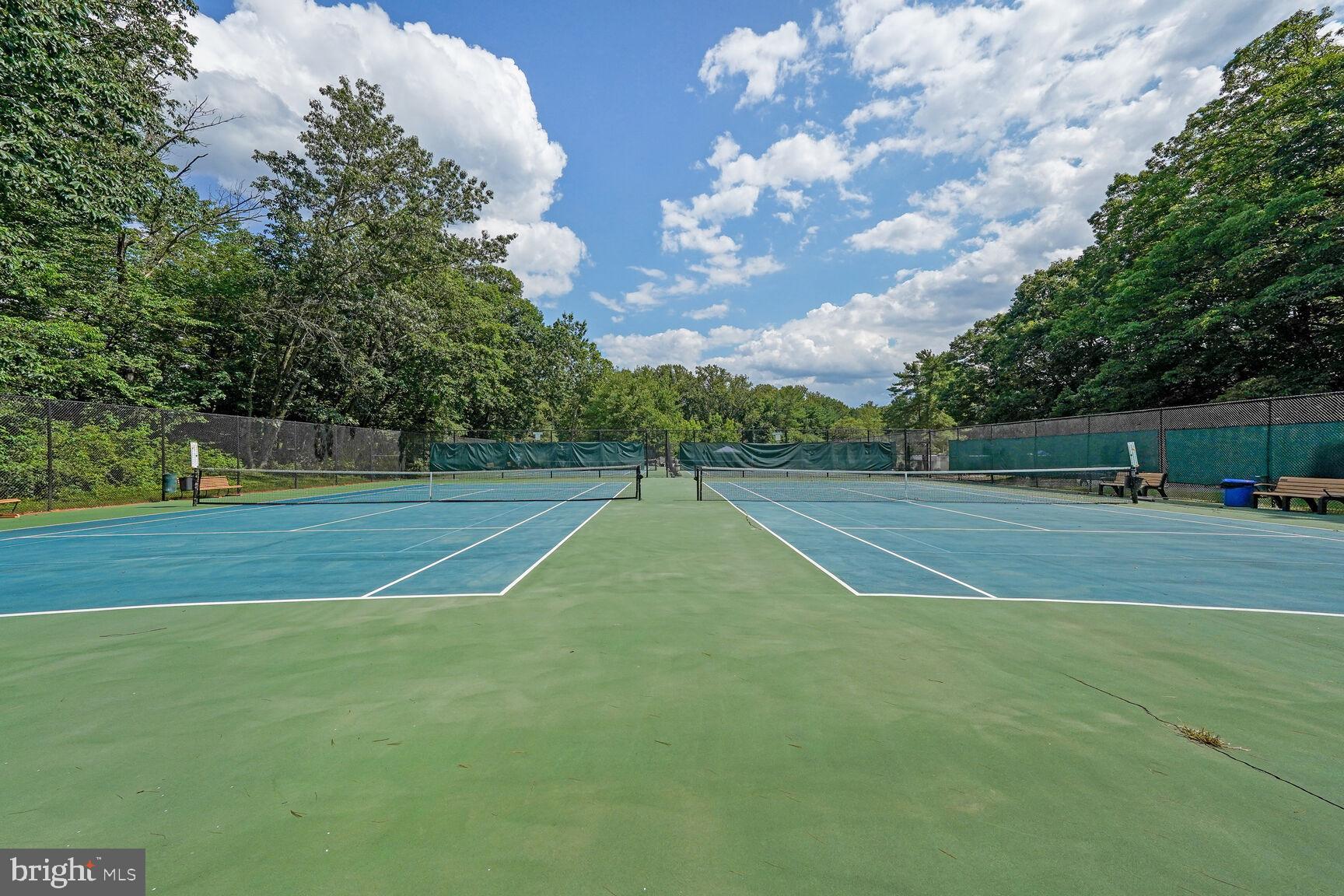 HILLCREST CLUSTER - Residential Lease