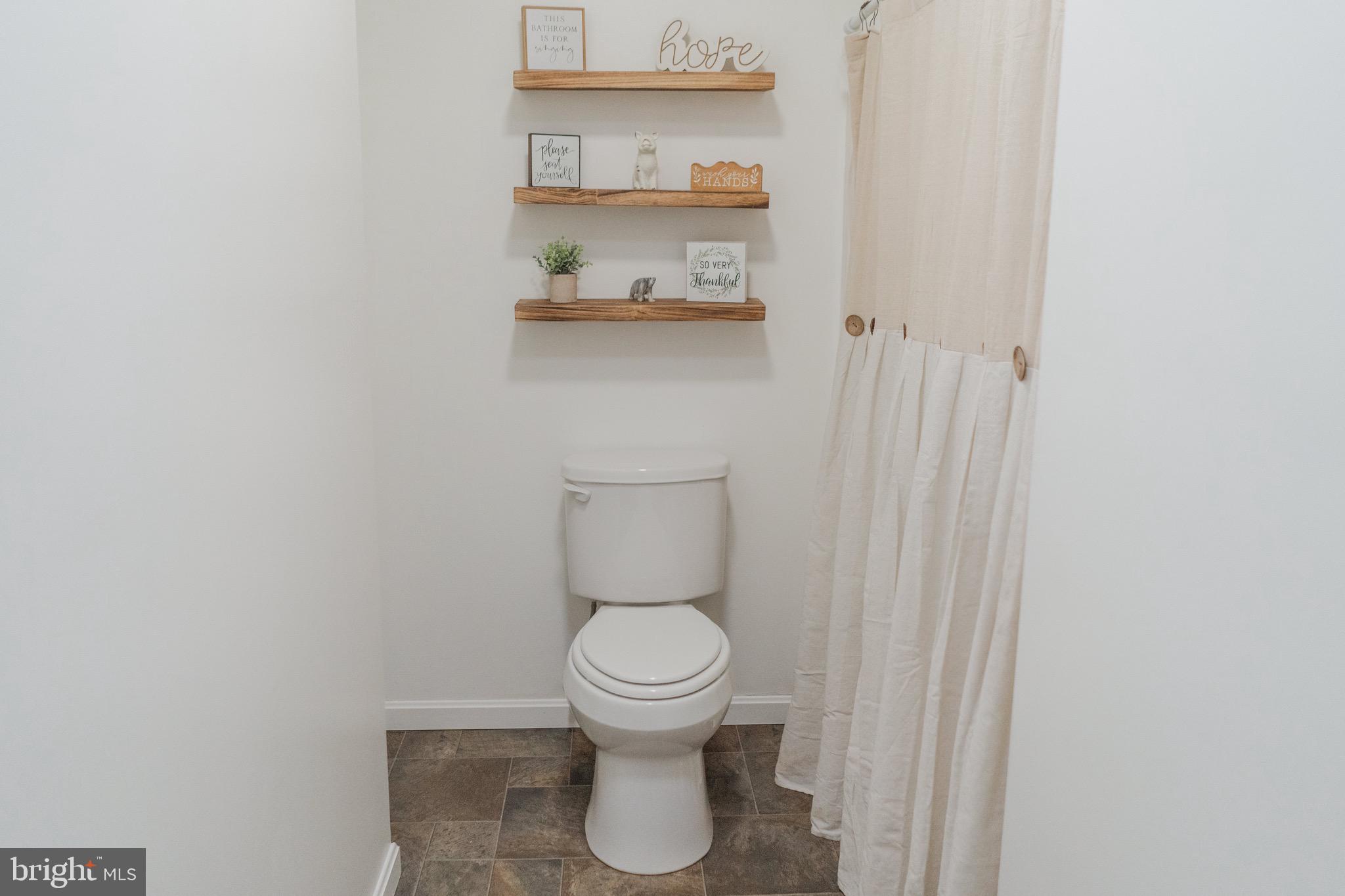 APPLE ORCHARD ACRES - Residential