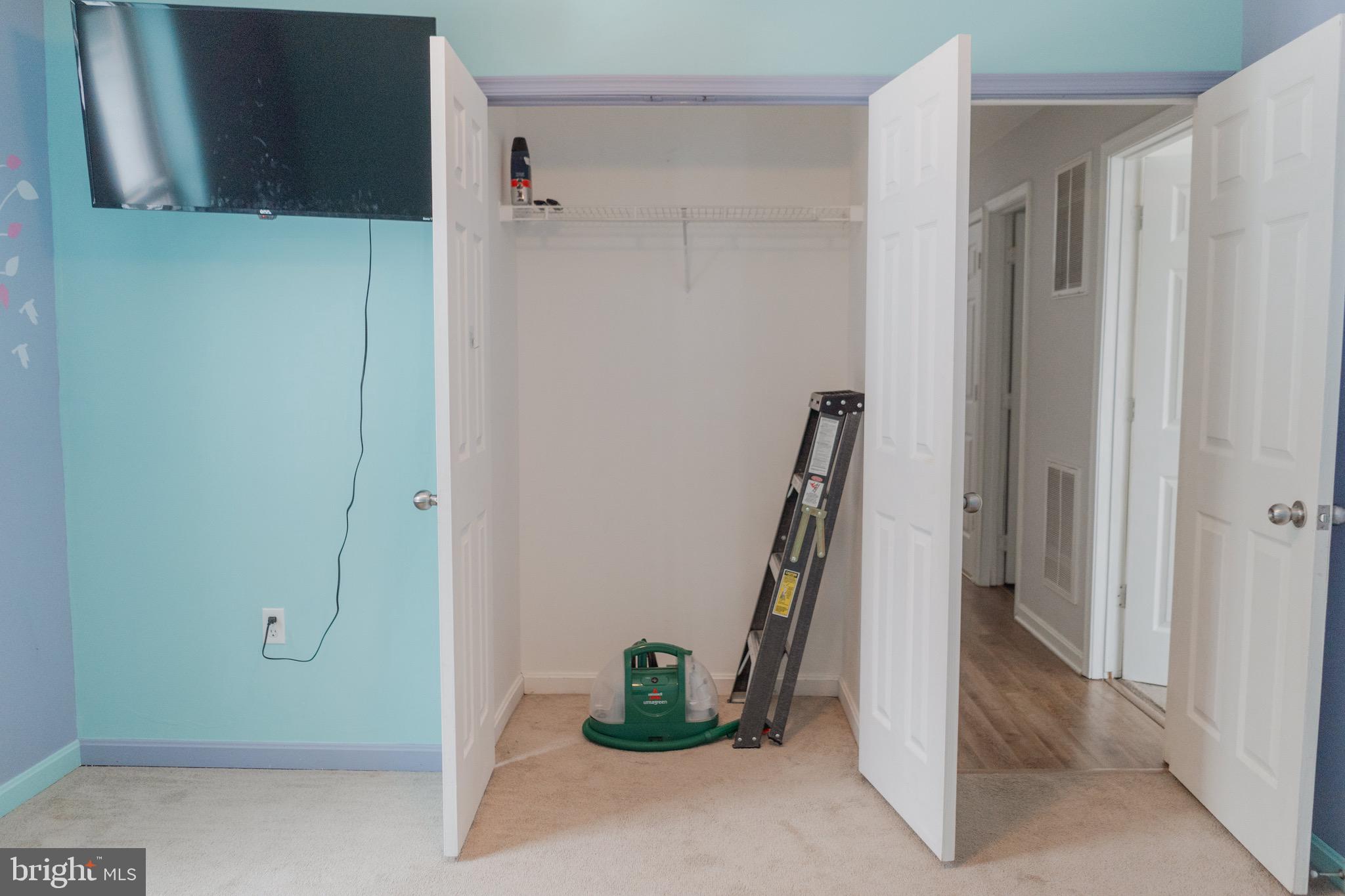 APPLE ORCHARD ACRES - Residential