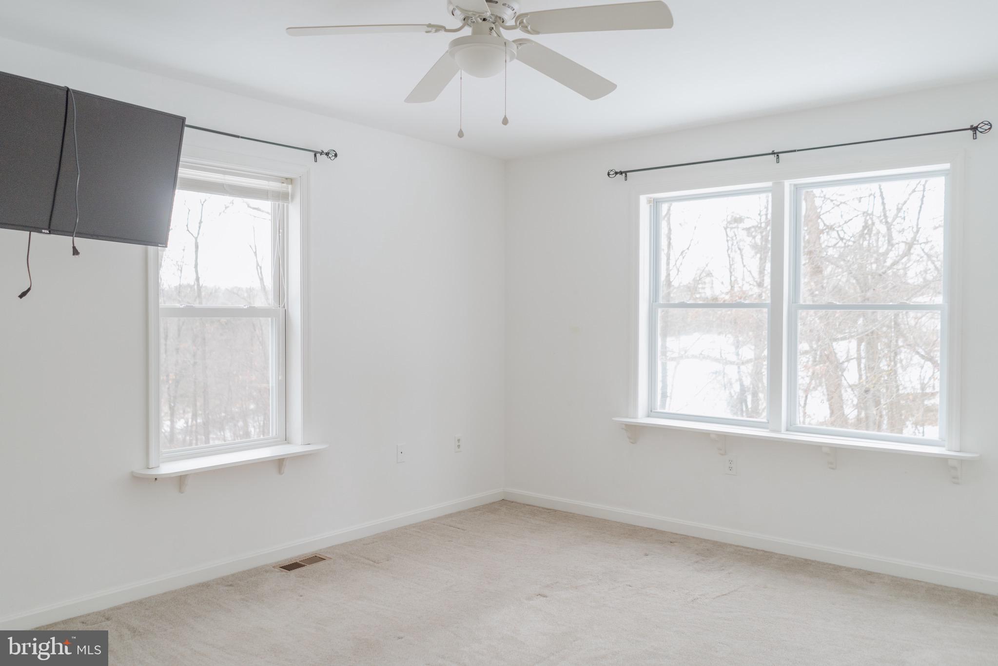 APPLE ORCHARD ACRES - Residential