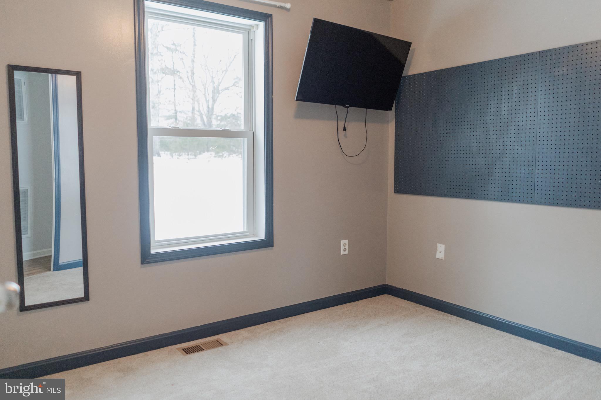 APPLE ORCHARD ACRES - Residential