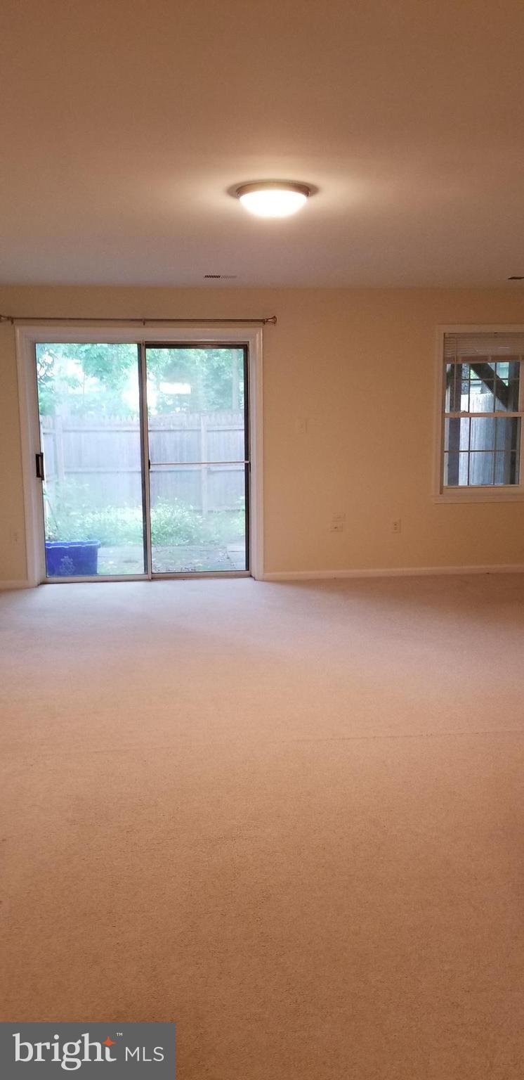 GLENWOOD MANOR - Residential Lease