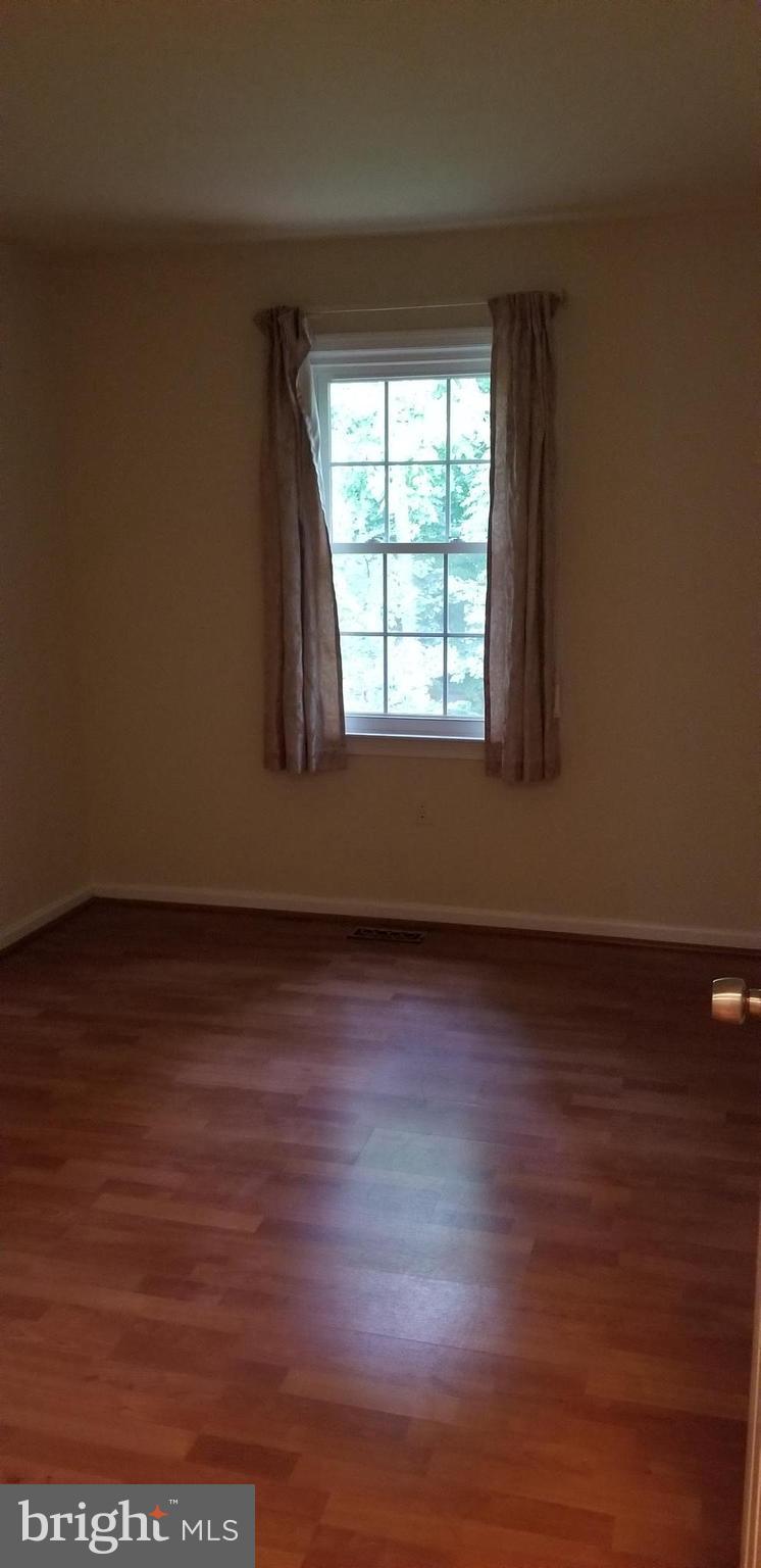 GLENWOOD MANOR - Residential Lease