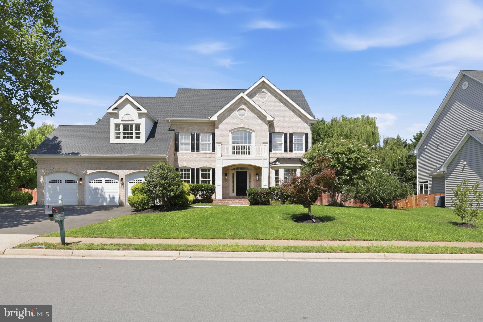 18426 RIM ROCK CIRCLE