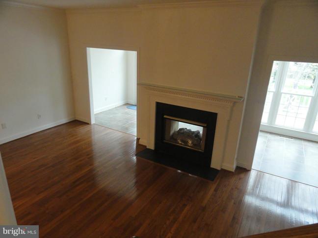 VIRGINIA CENTER - Residential Lease