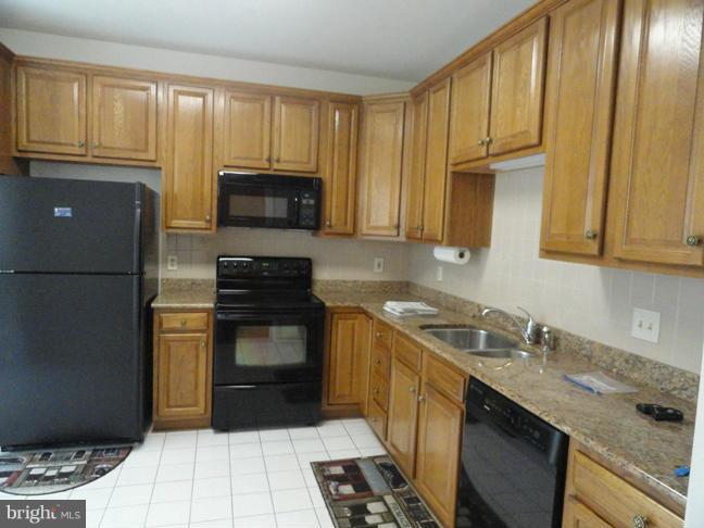 VIRGINIA CENTER - Residential Lease