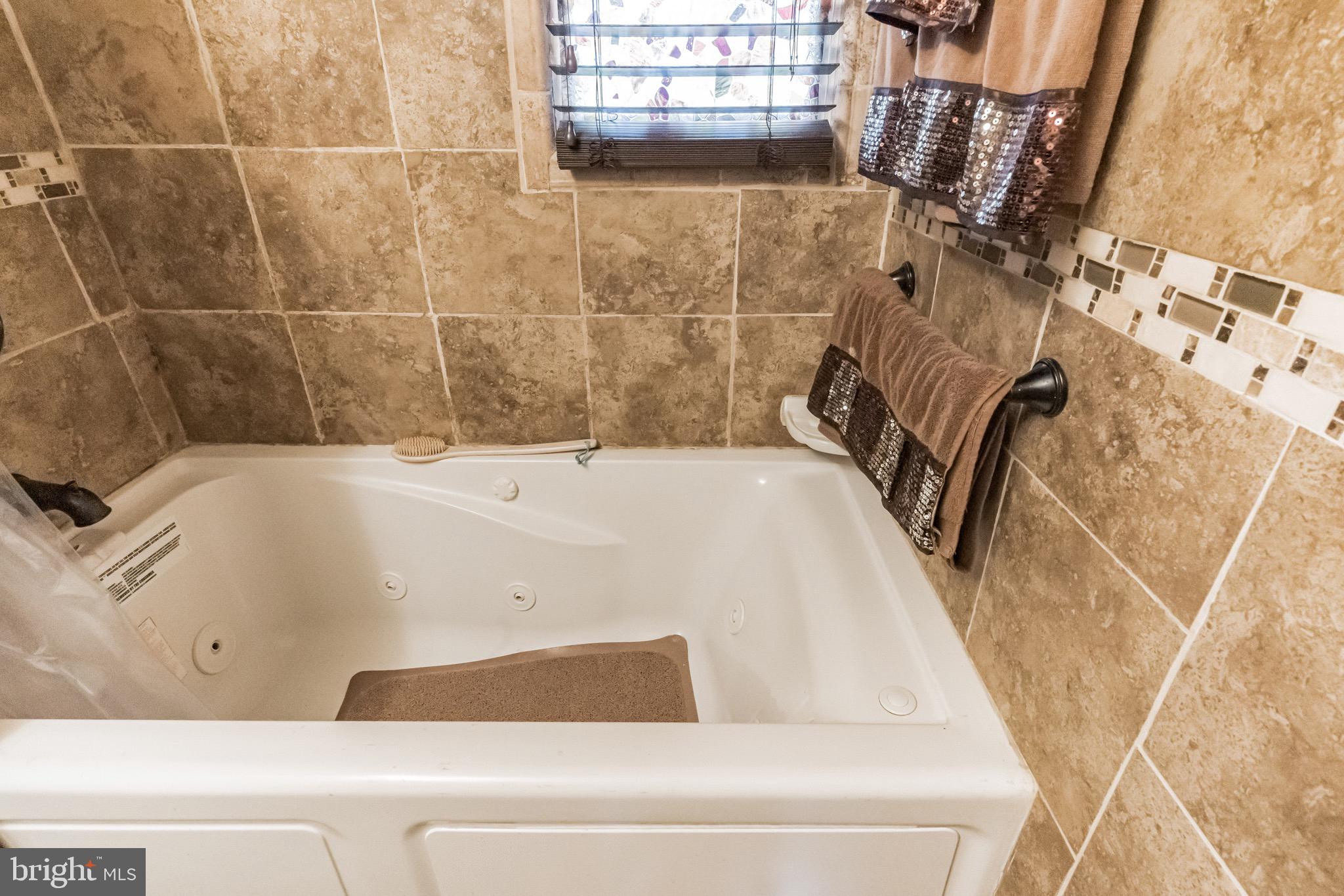 SEAT PLEASANT - Residential