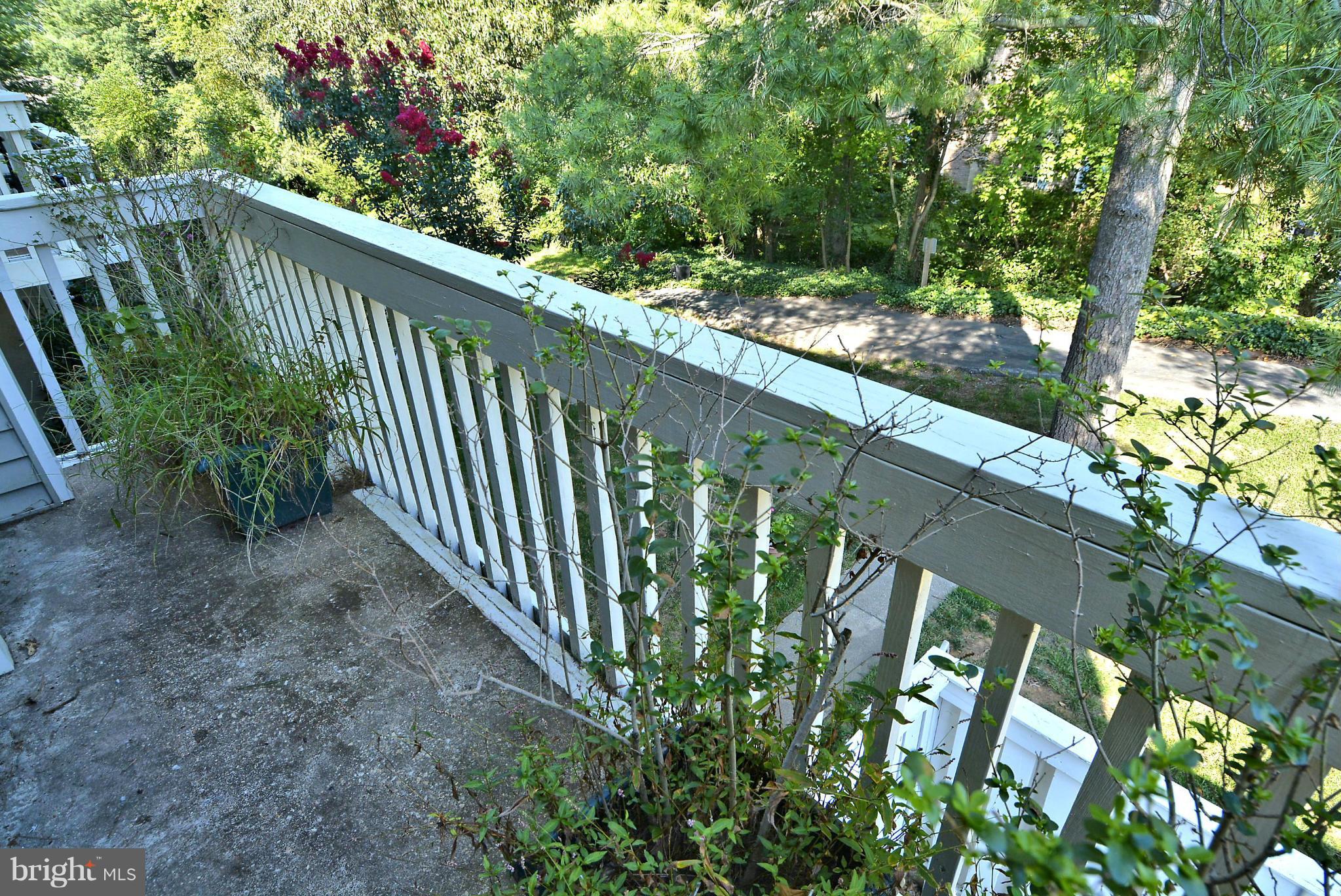 BENTLEY VILLAGE - Residential