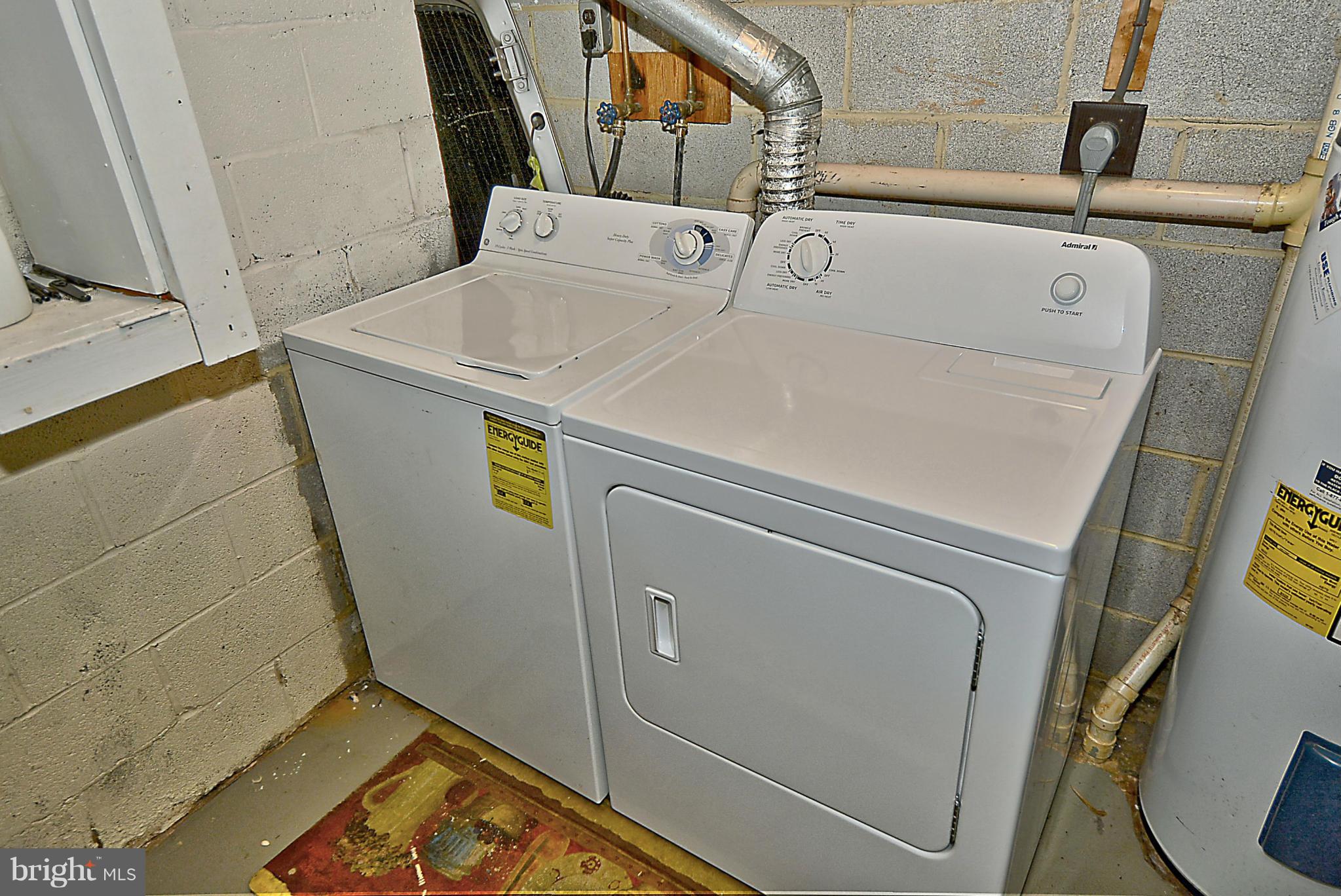 BENTLEY VILLAGE - Residential