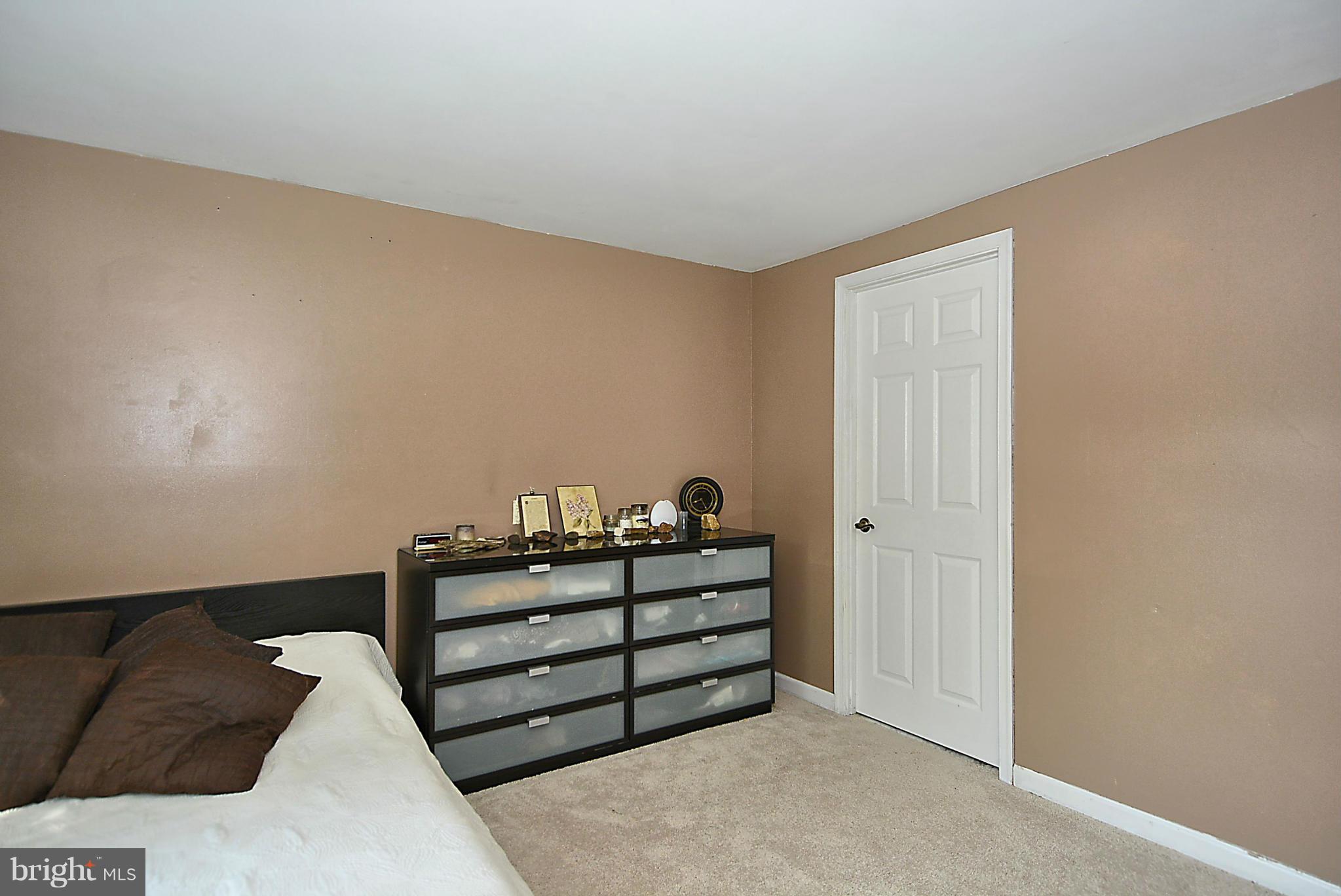 BENTLEY VILLAGE - Residential