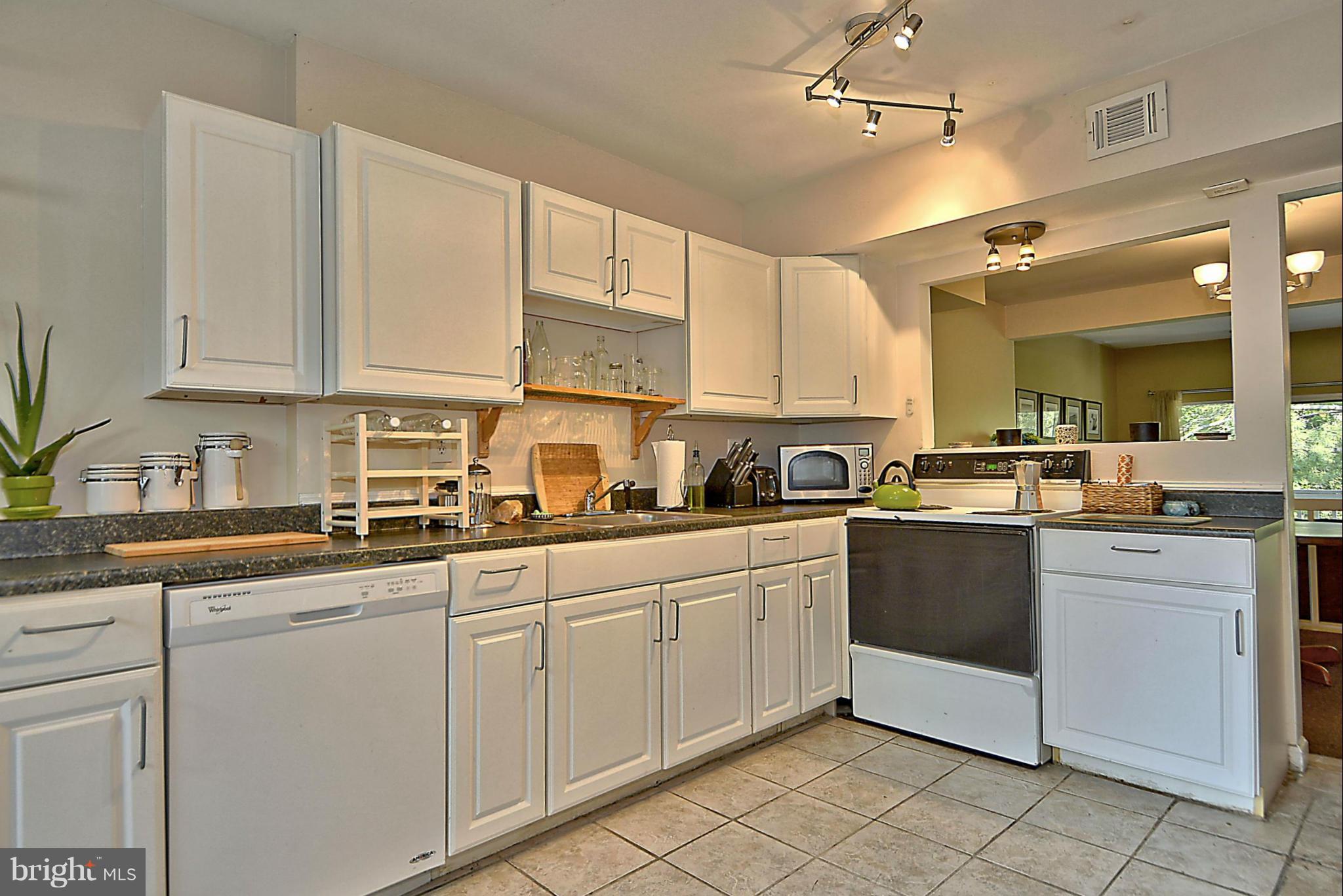 BENTLEY VILLAGE - Residential