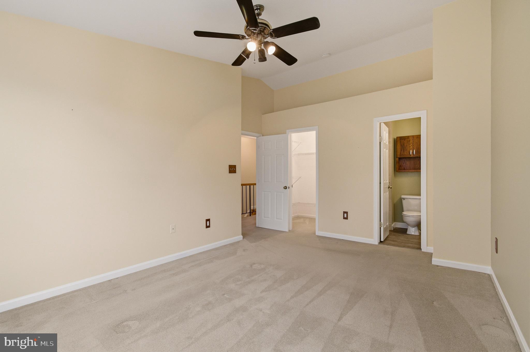 CROFTON MEADOWS - Residential