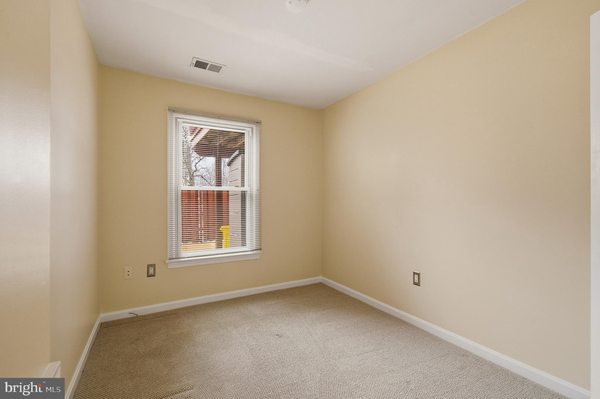 CROFTON MEADOWS - Residential