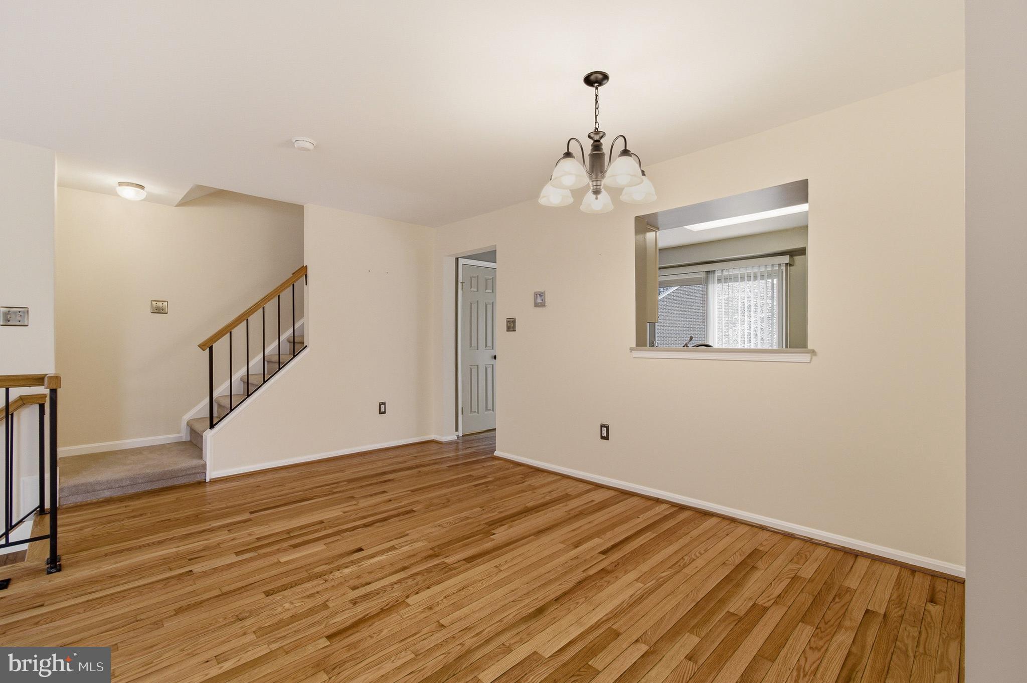 CROFTON MEADOWS - Residential