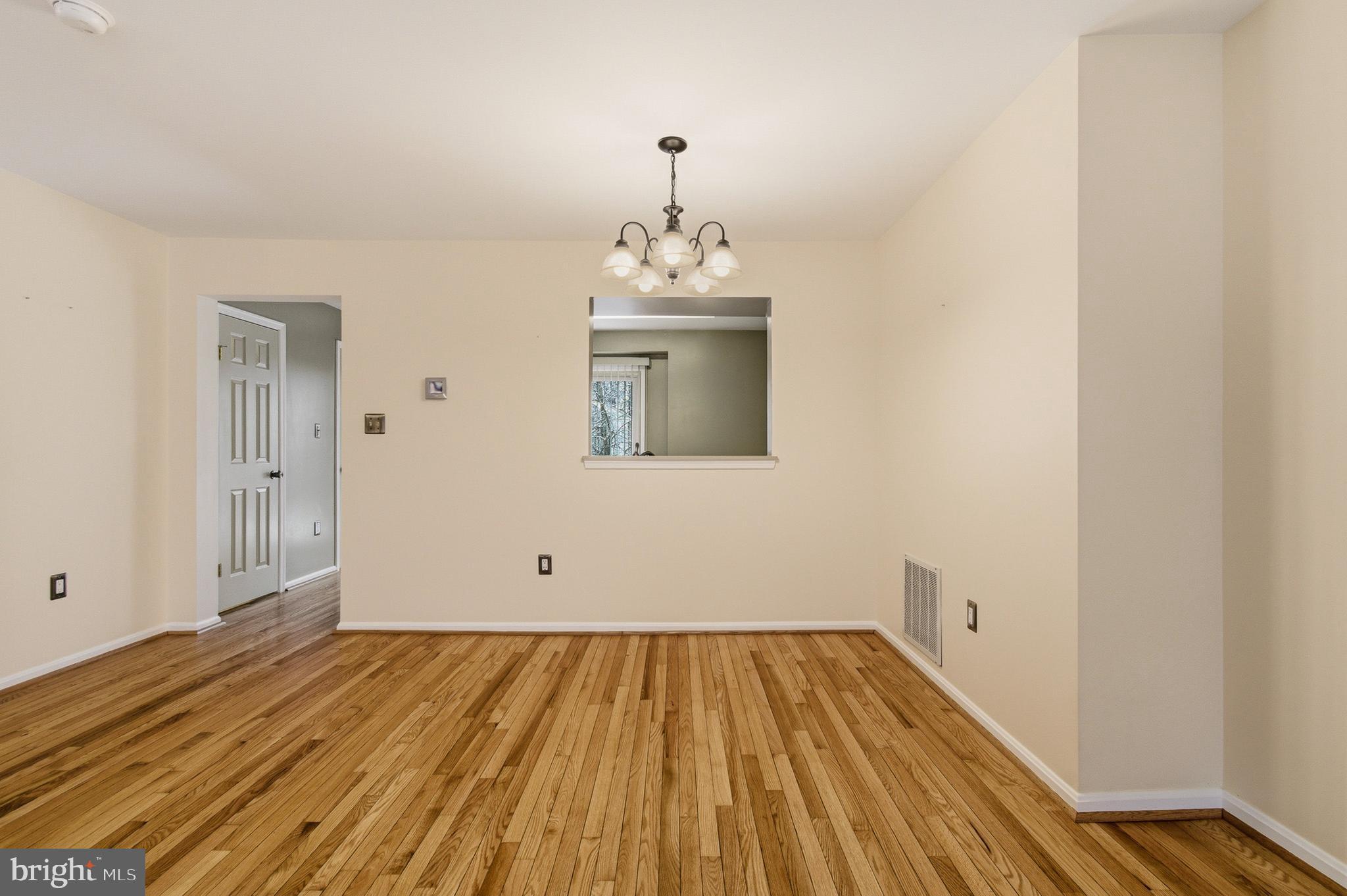 CROFTON MEADOWS - Residential