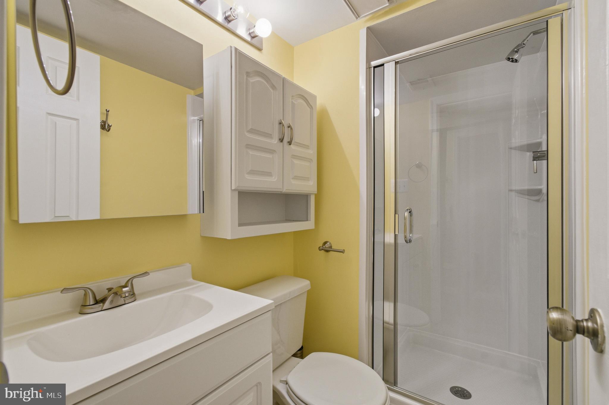 CROFTON MEADOWS - Residential