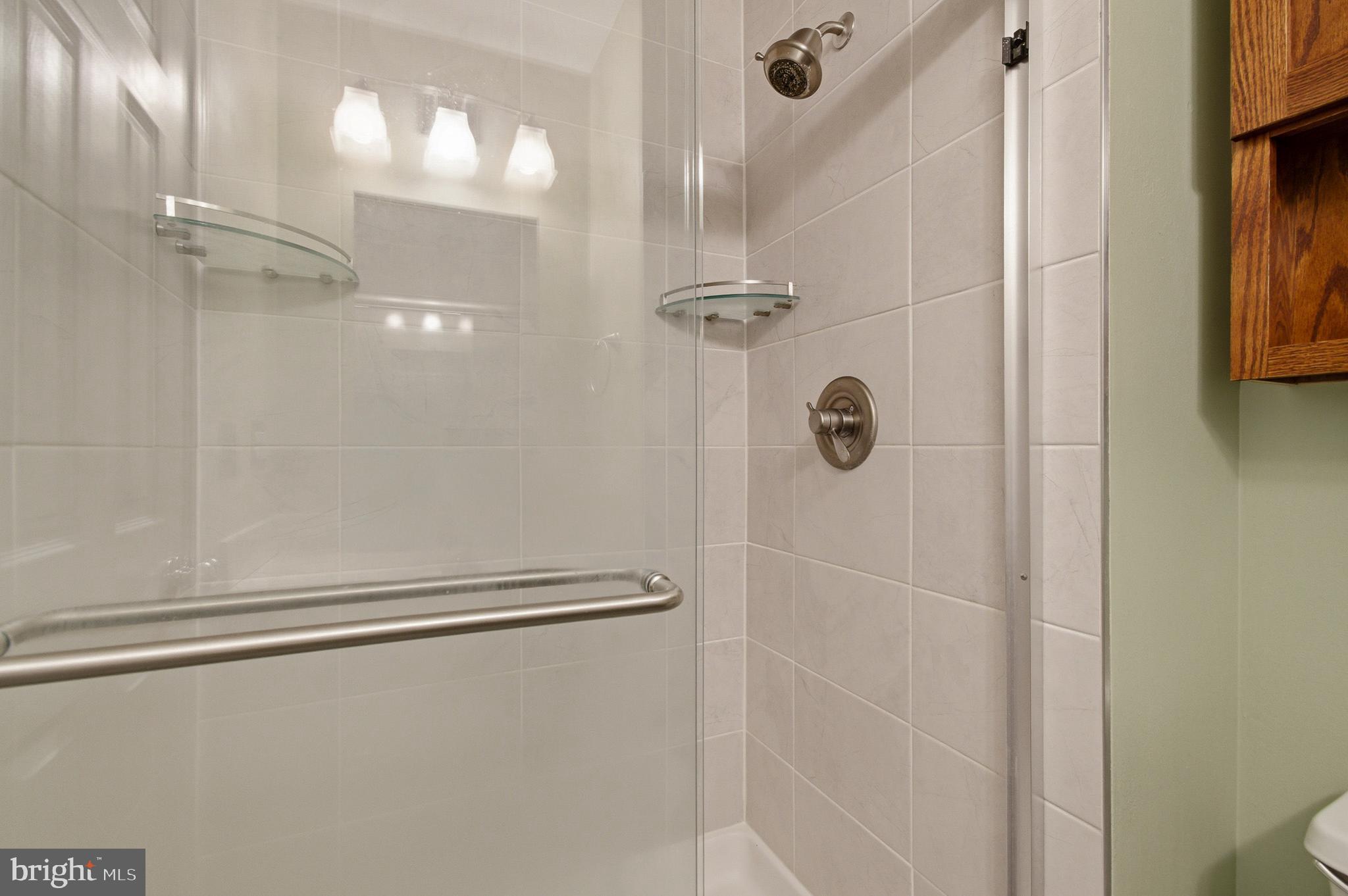 CROFTON MEADOWS - Residential