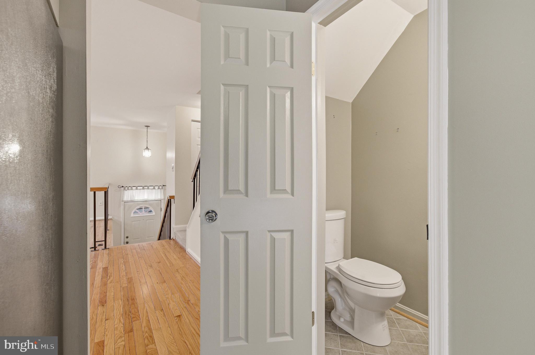 CROFTON MEADOWS - Residential