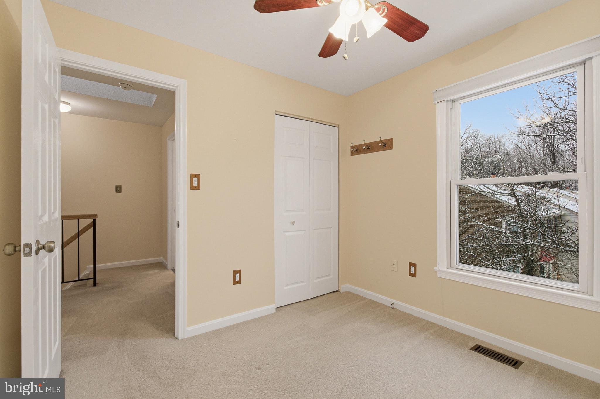 CROFTON MEADOWS - Residential