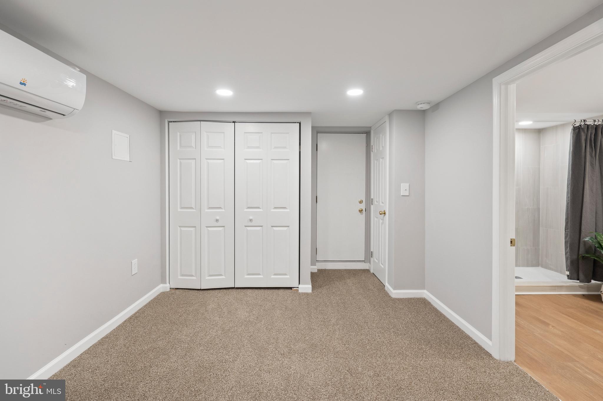 NORTHWOOD - Residential